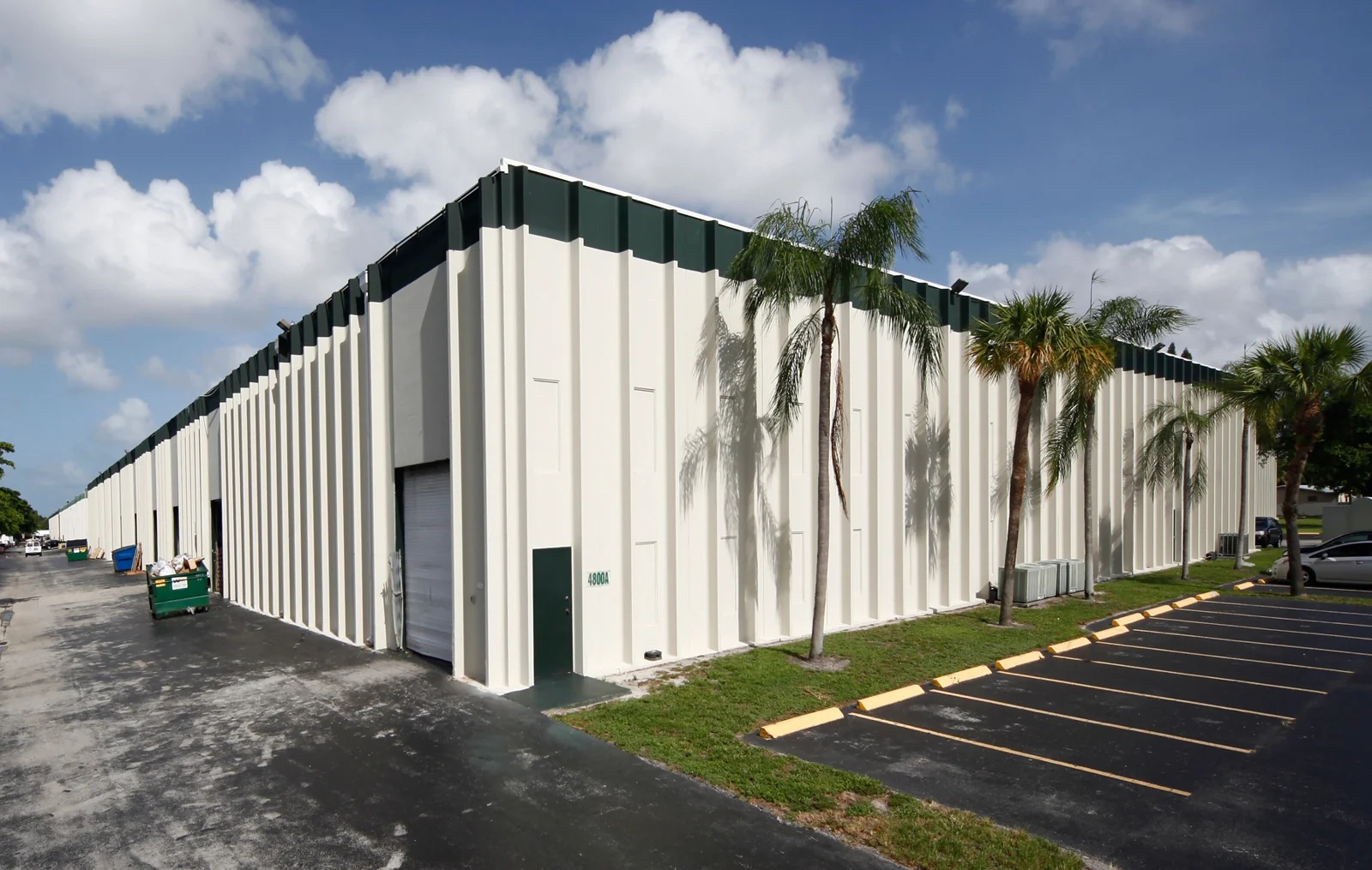 First Industrial International Warehouse — Lease in Fort Lauderdale, FL, photo 4 of 6