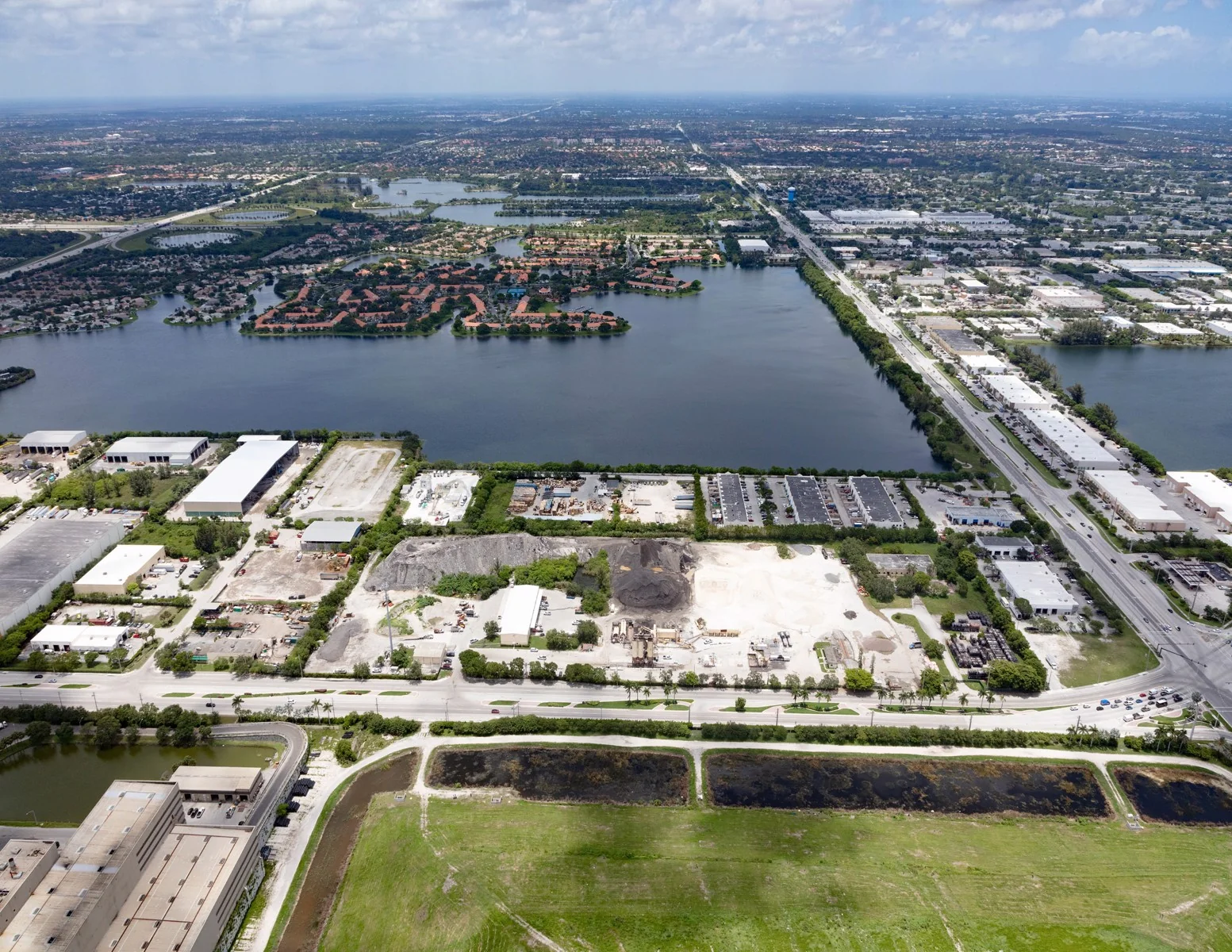 Industrial Service Facility - Megasite - photo 3 - Pompano Beach, FL