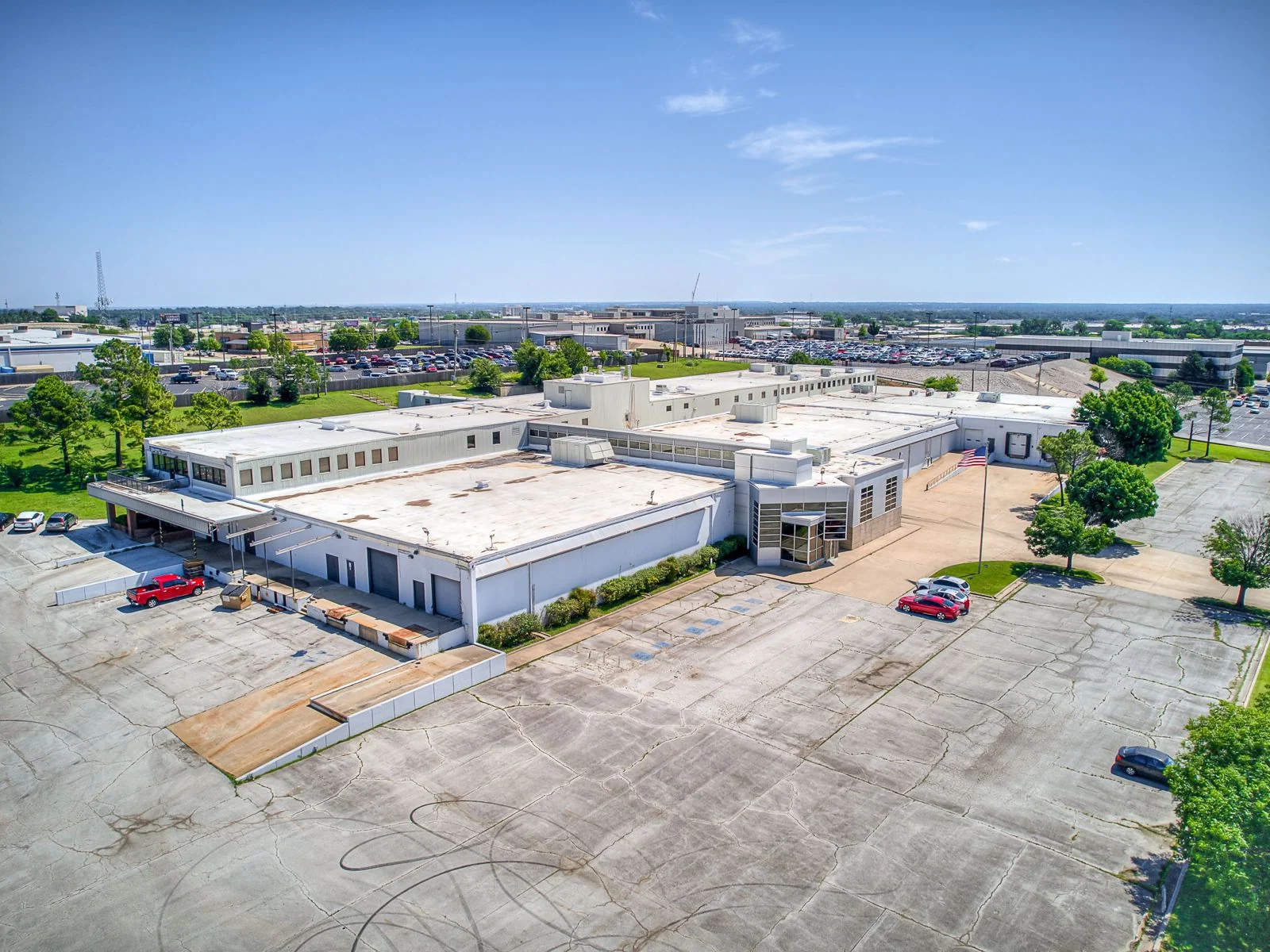 Industrial in Tulsa, OK — Sale in Tulsa, OK, photo 1 of 8