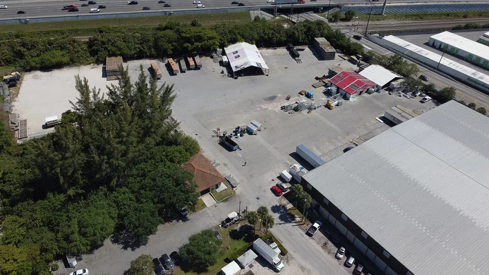 Depot Warehouse Sublease — Lease in Fort Lauderdale, FL, photo 5 of 8
