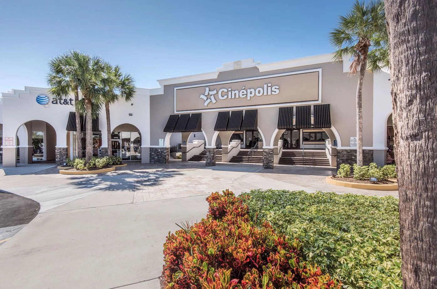 Shoppes at Deerfield — Lease in Deerfield Beach, FL, photo 4 of 5
