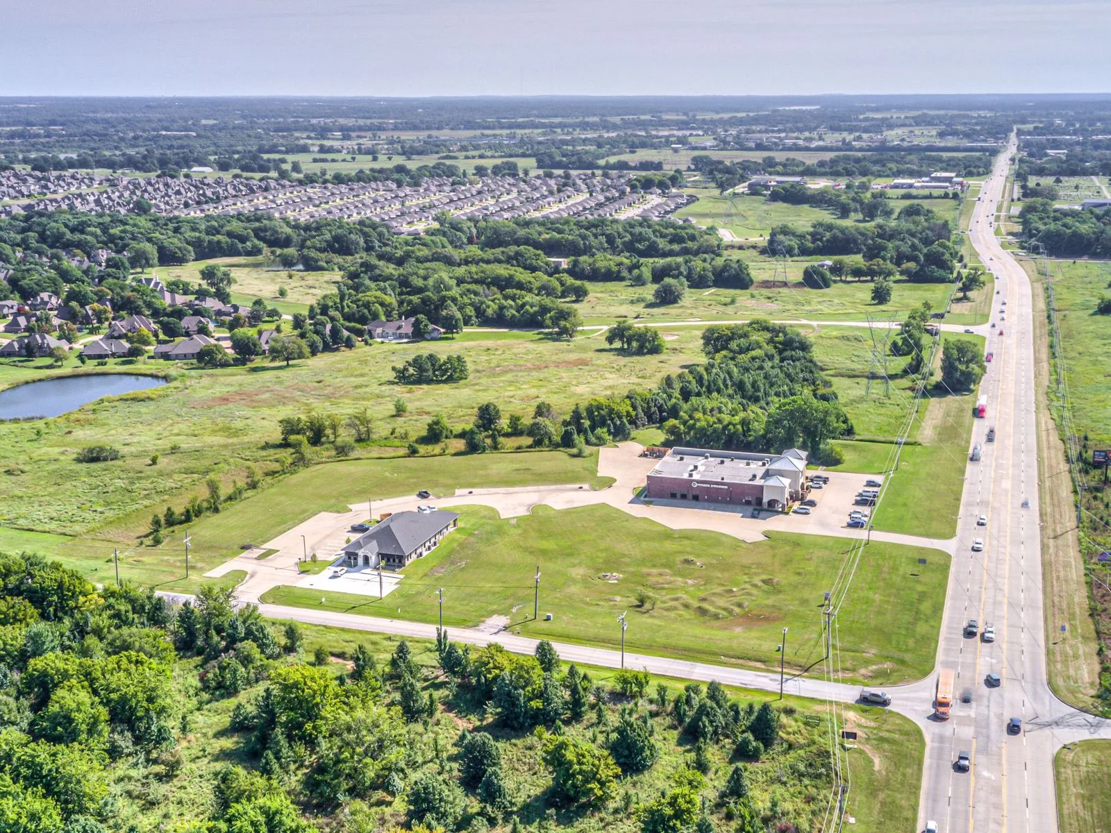 Hendrix Business Park — Sale in Bixby, OK, photo 3 of 8