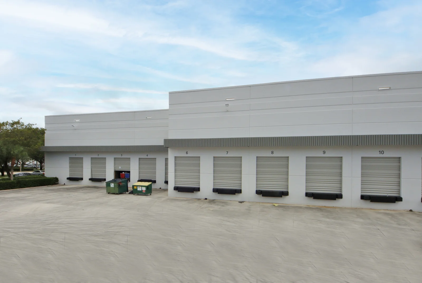 Prologis Port 95 Distribution Center - Building 300 — Lease in Fort Lauderdale, FL, photo 3 of 3