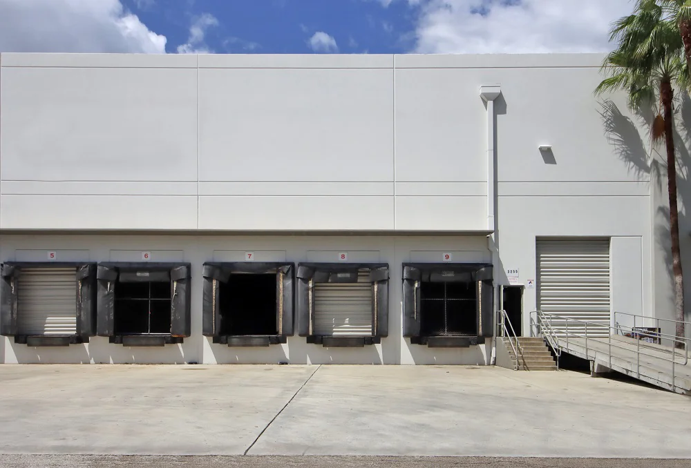 Prologis Seneca Park 400 — Lease in Fort Lauderdale, FL, photo 6 of 8