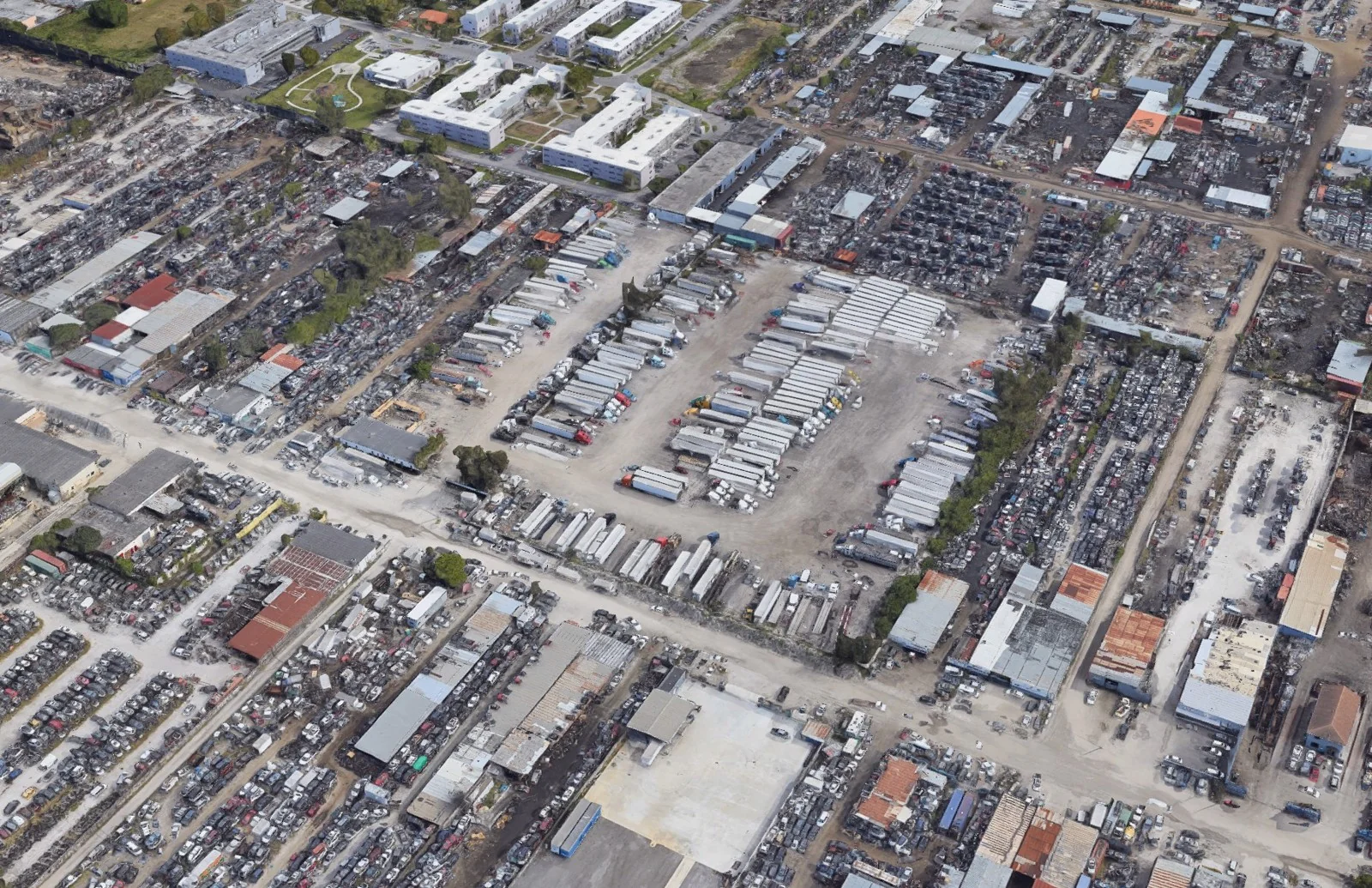 Industrial in Opa-locka, FL — Lease in Opa-Locka, FL, photo 3 of 4