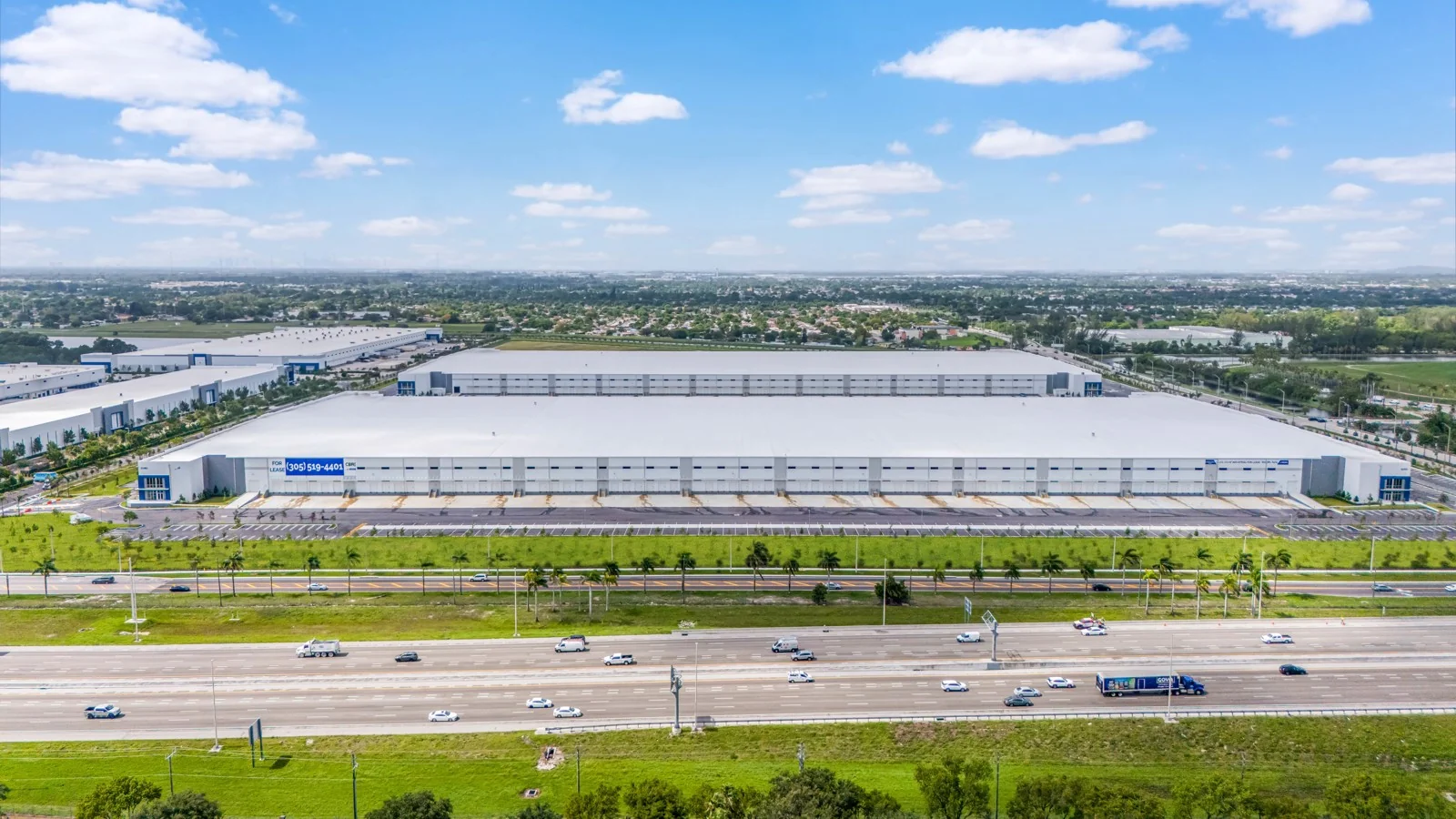 Bridge Point Commerce Center, Building B — Lease in Miami Gardens, FL, photo 2 of 3
