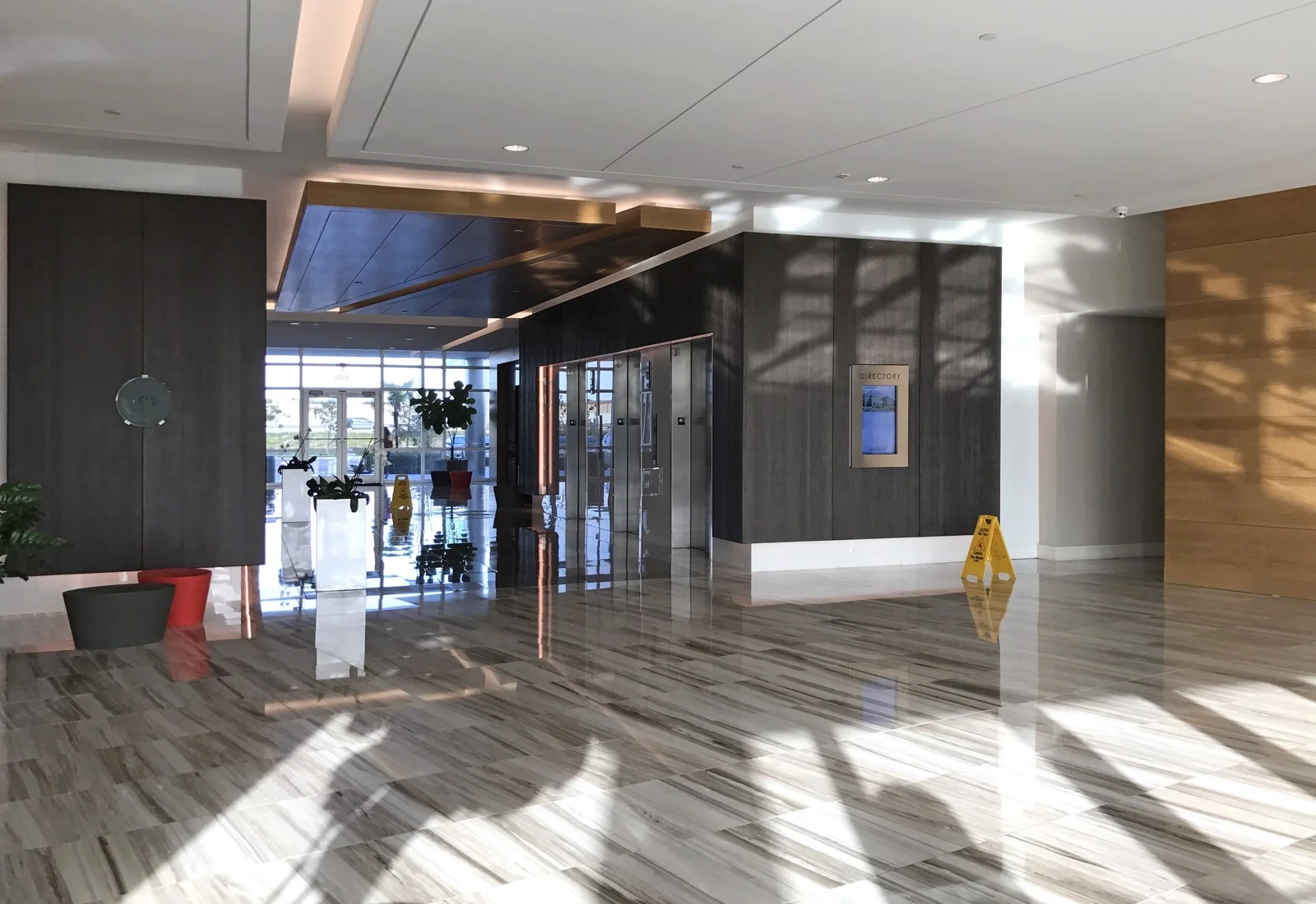 Pembroke Pointe 880 — Lease in Pembroke Pines, FL, photo 2 of 2