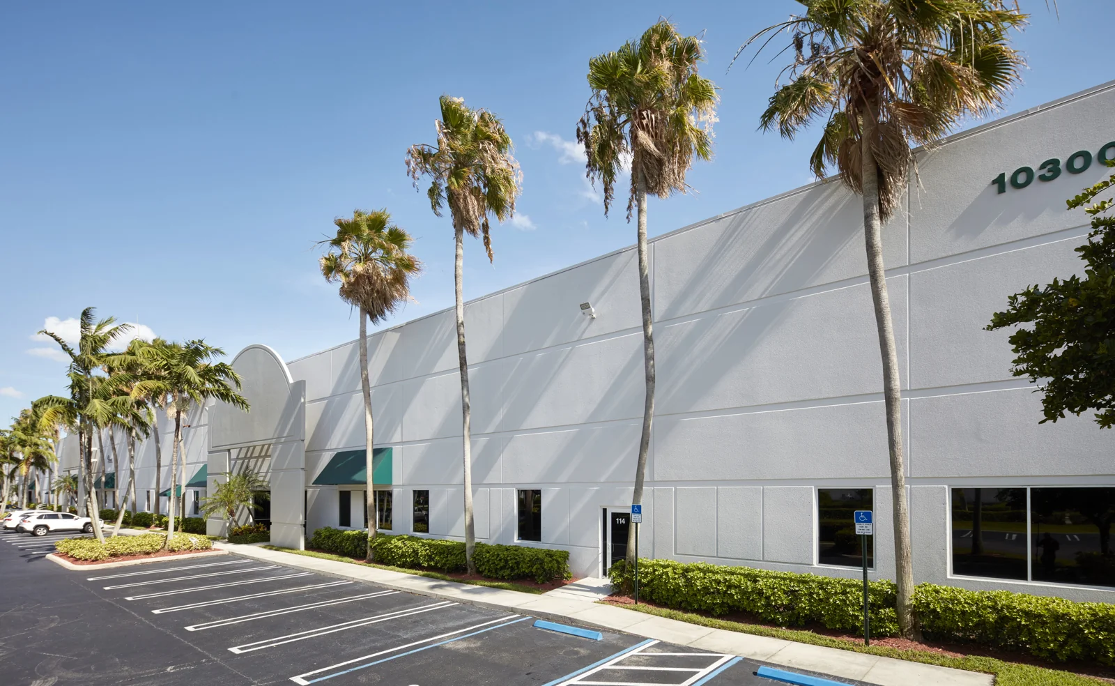 Prologis International Corporate Park 15 — Lease in Doral, FL, photo 1 of 1
