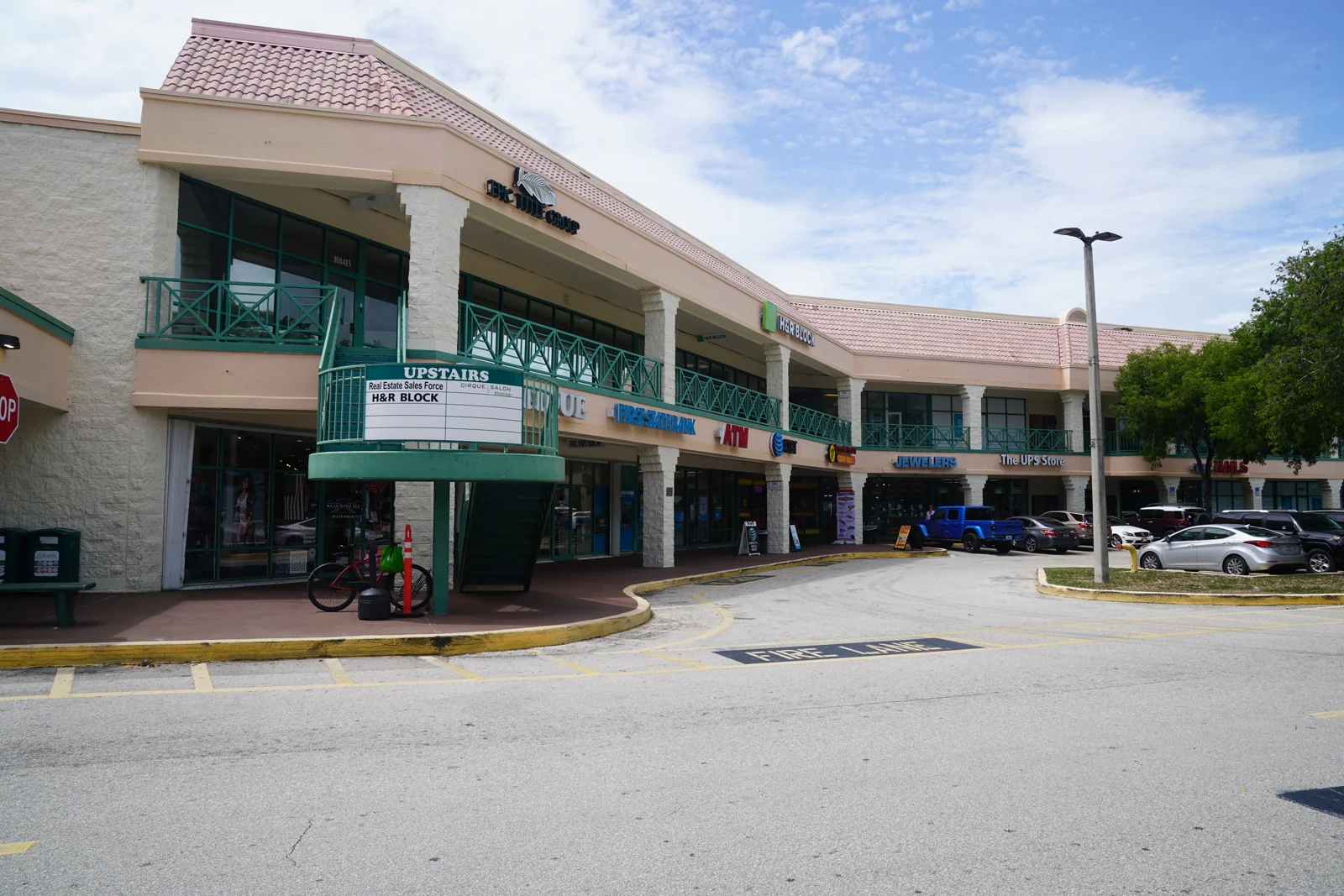 Tradewinds Shopping Center — Lease in Key Largo, FL, photo 4 of 5