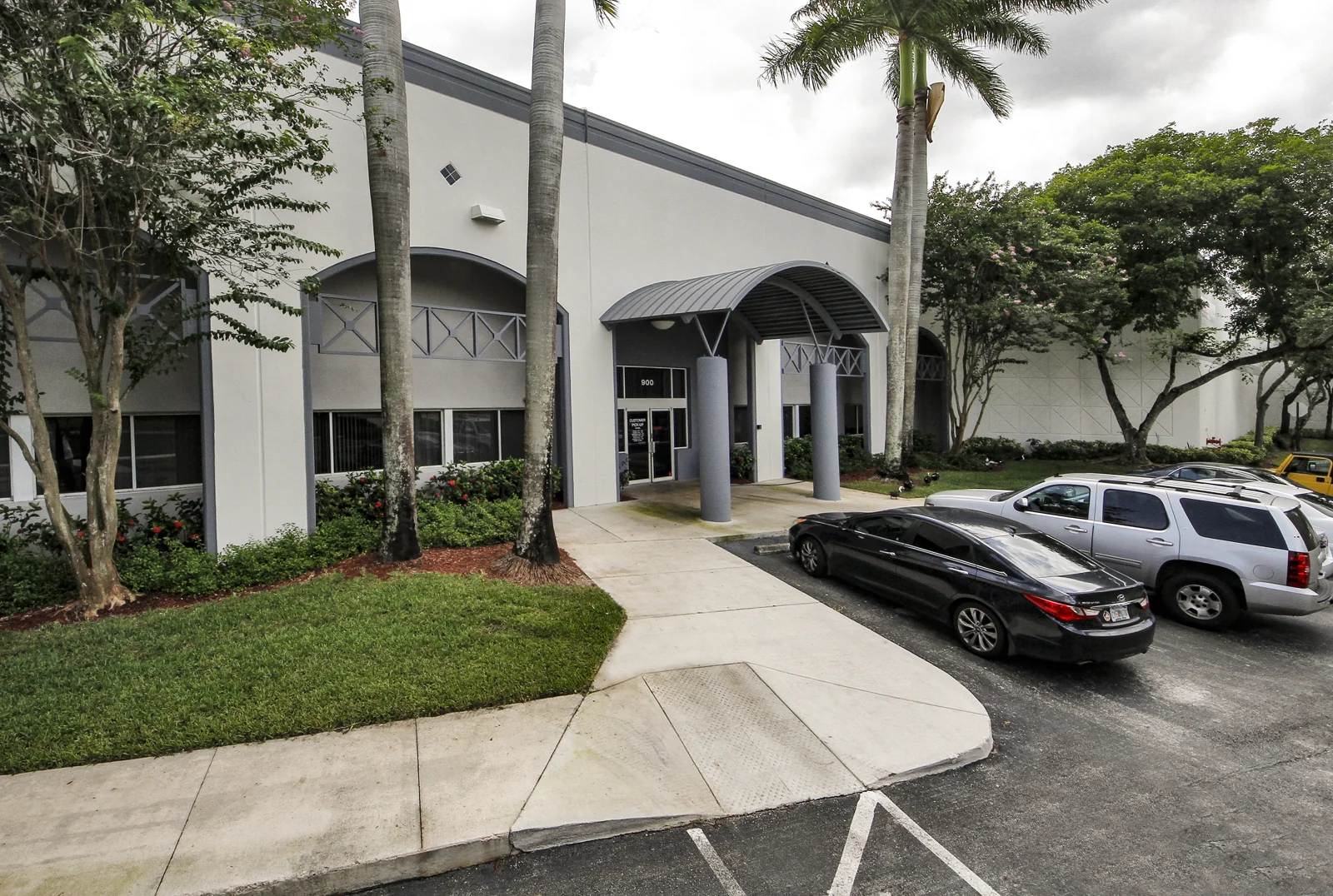 International Center — Lease in Sunrise, FL, photo 8 of 8