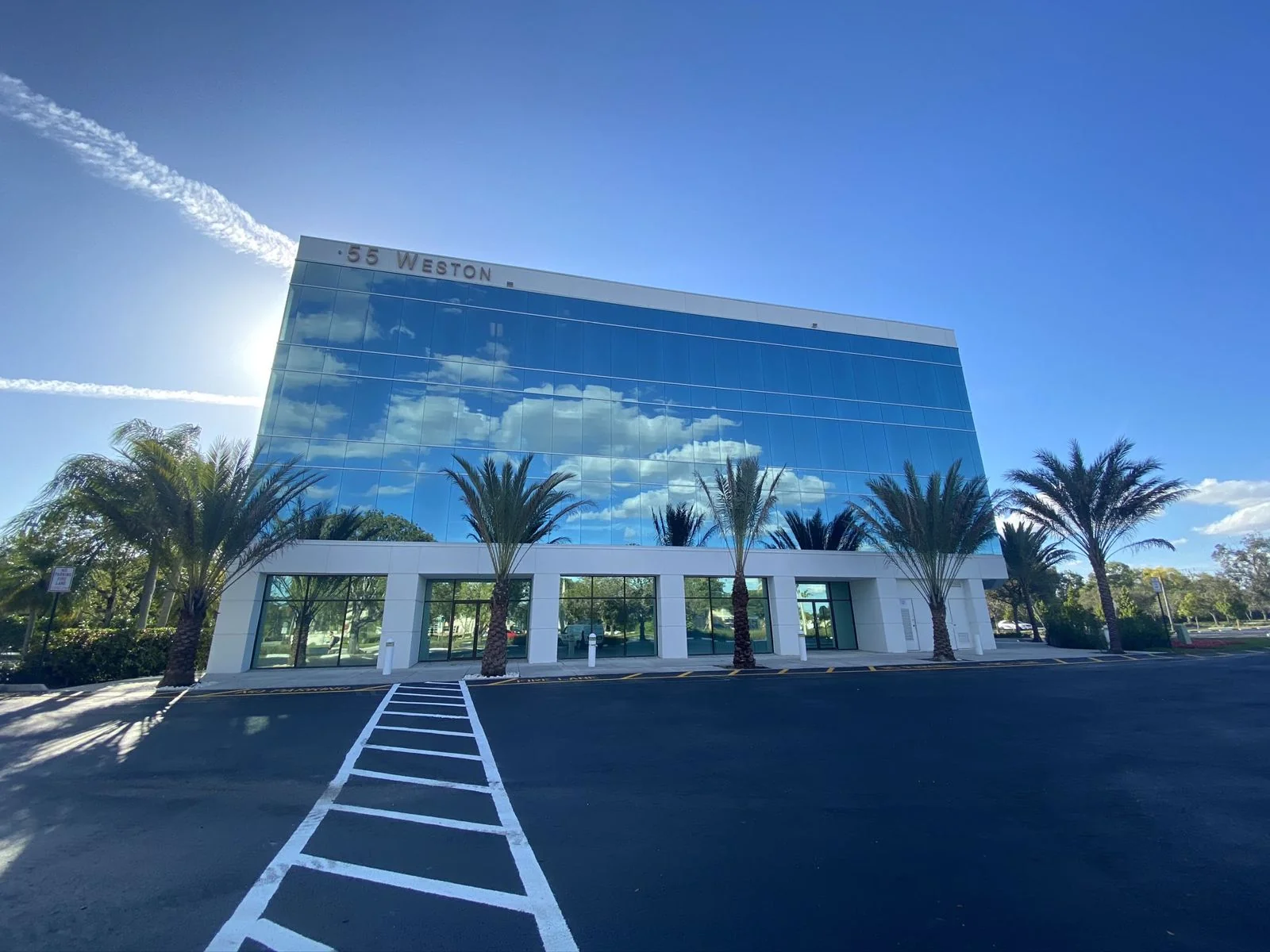 Office in Weston, FL — Lease in Weston, FL, photo 1 of 7