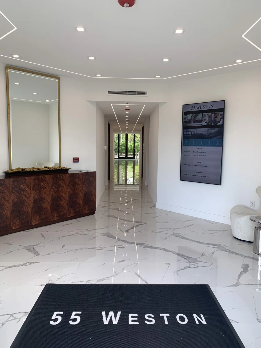Office in Weston, FL — Lease in Weston, FL, photo 6 of 7