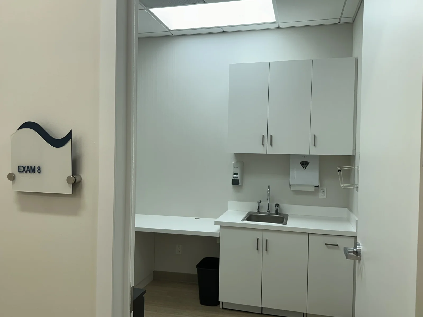 London Square - Medical Office Building - photo 6 - Miami, FL