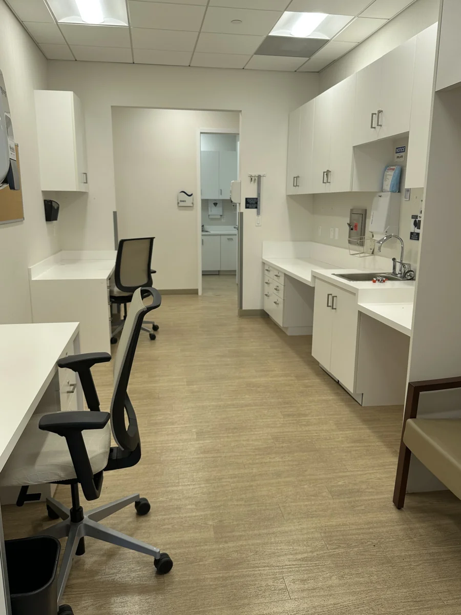 London Square - Medical Office Building - photo 13 - Miami, FL