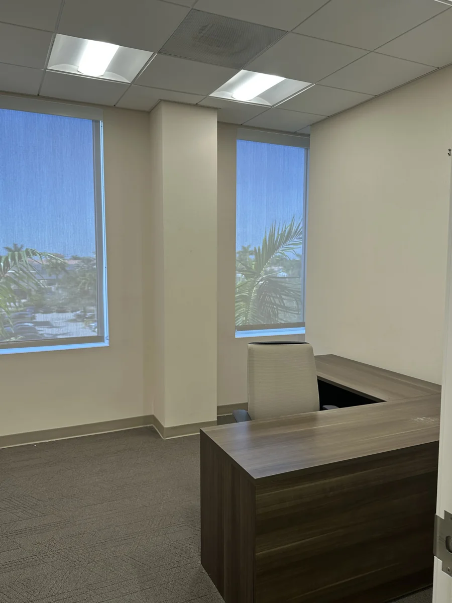 London Square - Medical Office Building - photo 18 - Miami, FL