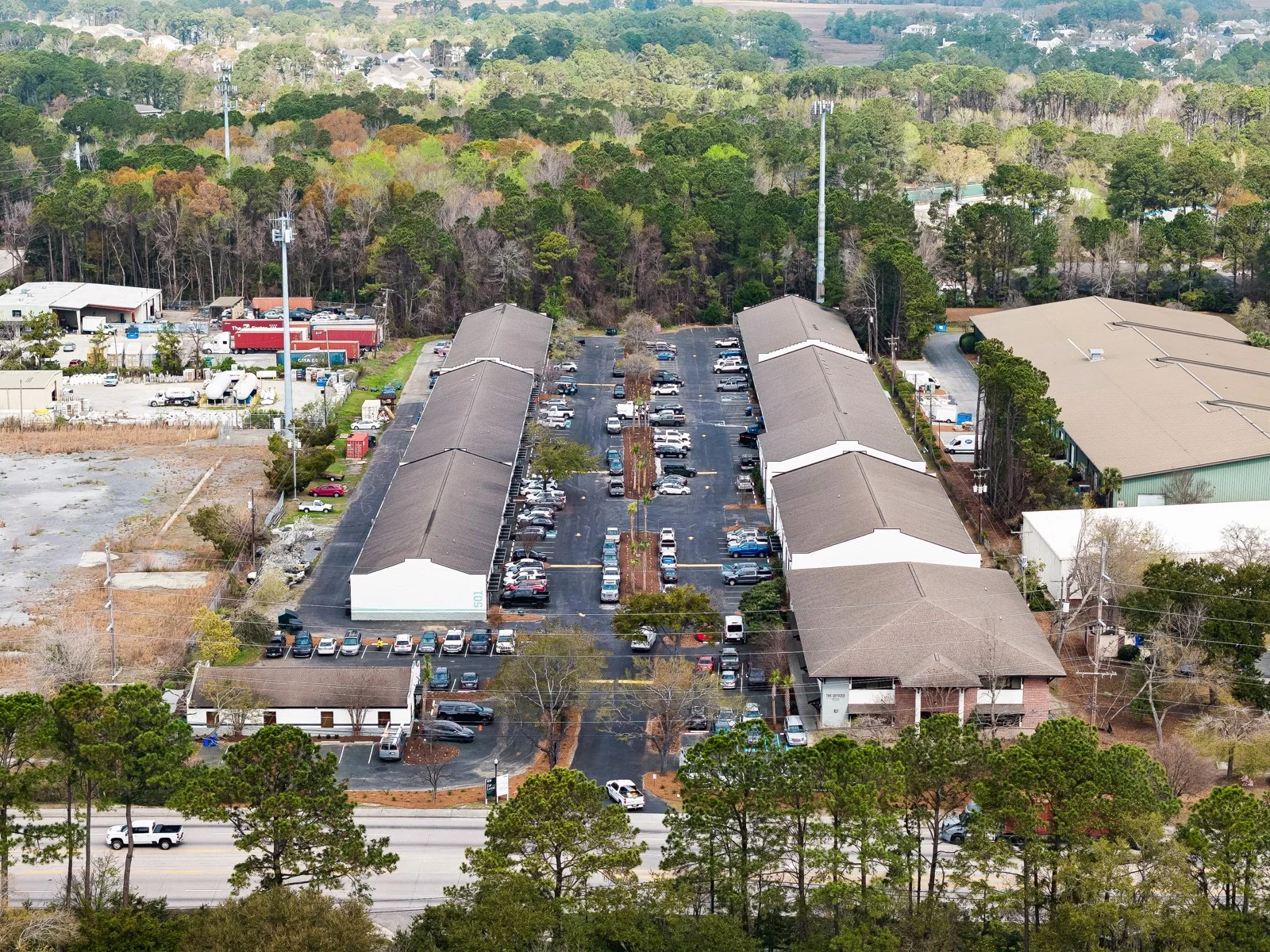 Portside | 488-501 La Mesa Road — Lease in Mount Pleasant, SC, photo 1 of 8