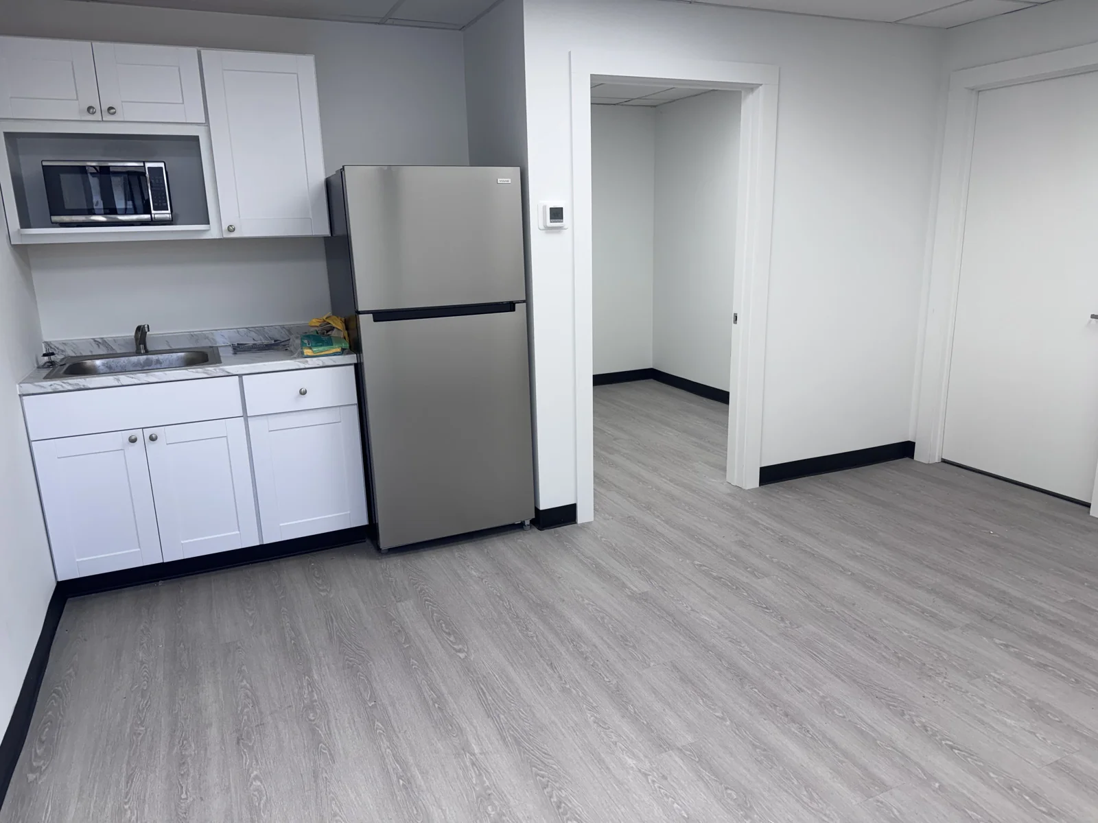 Portside | 488-501 La Mesa Road — Lease in Mount Pleasant, SC, photo 6 of 8