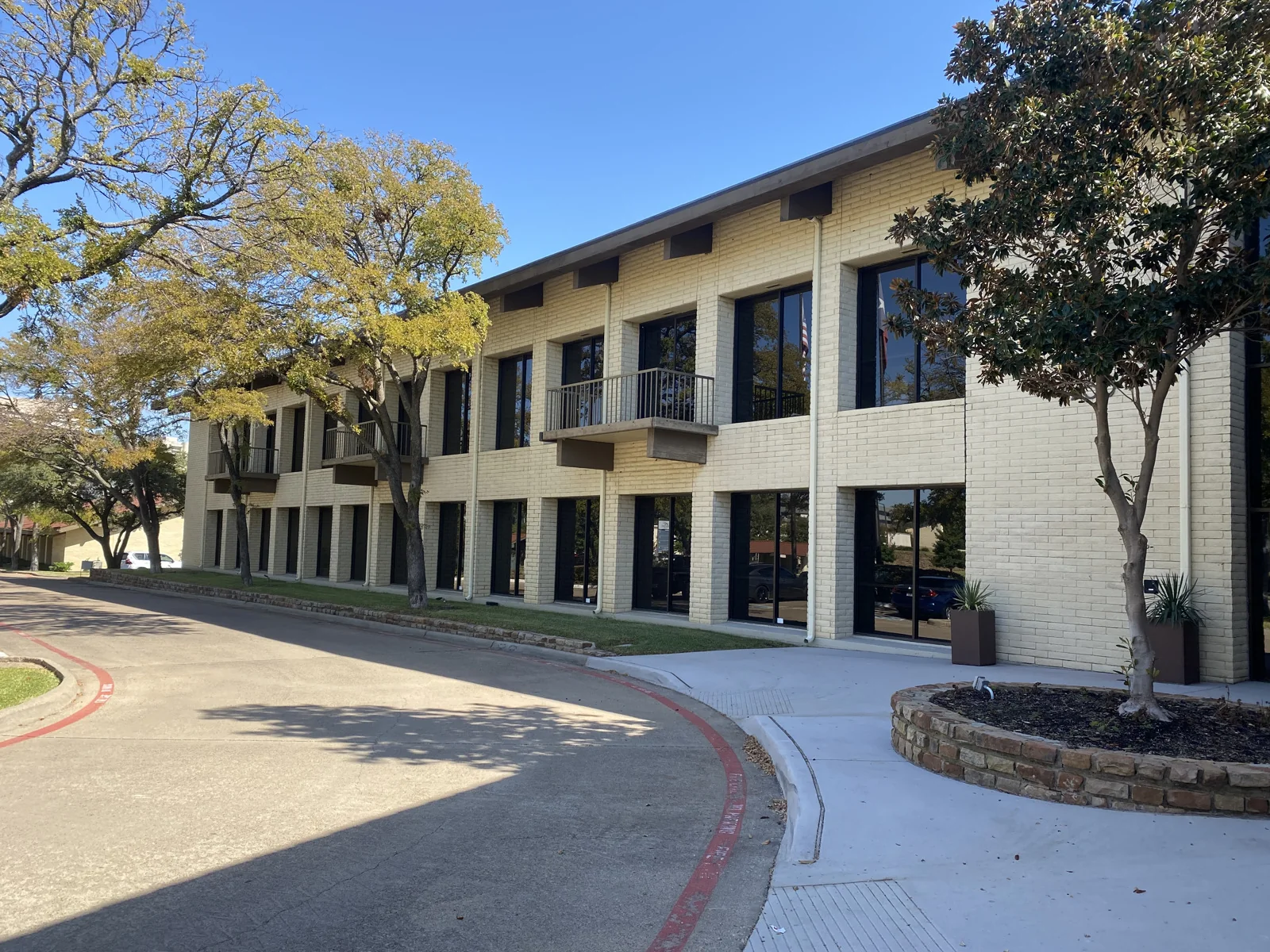 Corporate Plaza I — Sale in Irving, TX, photo 7 of 8