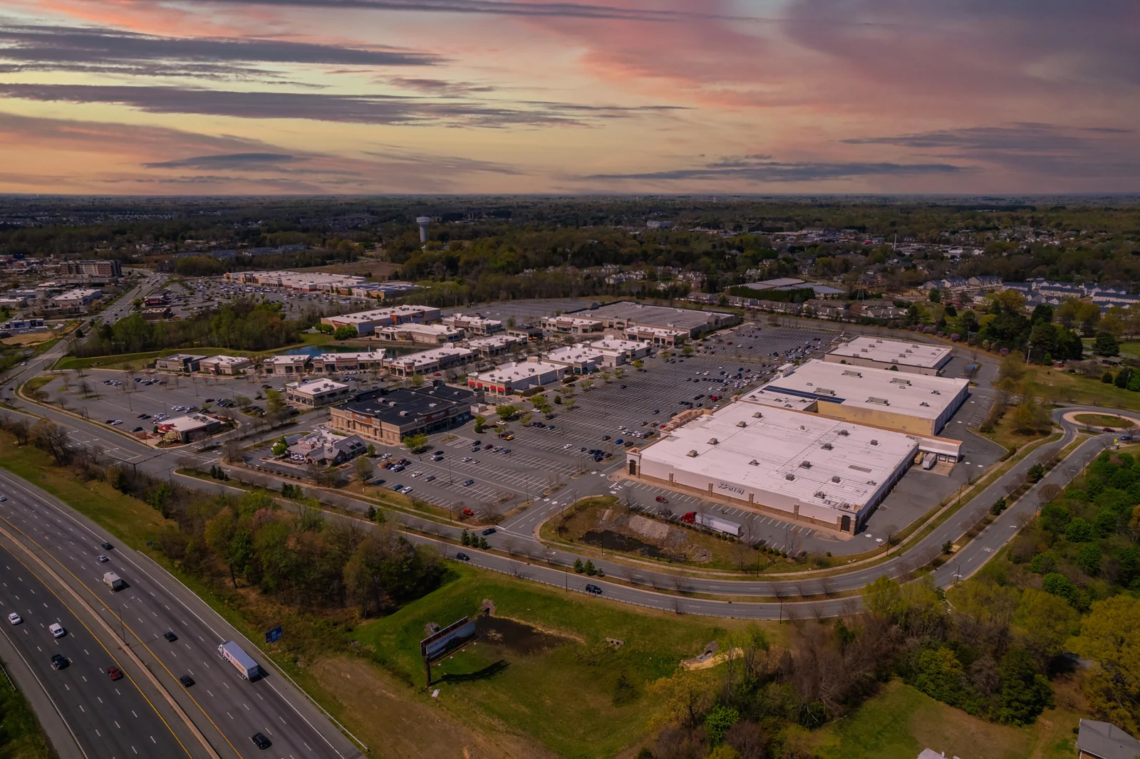 Alamance Crossing — Lease in Burlington, NC, photo 5 of 5