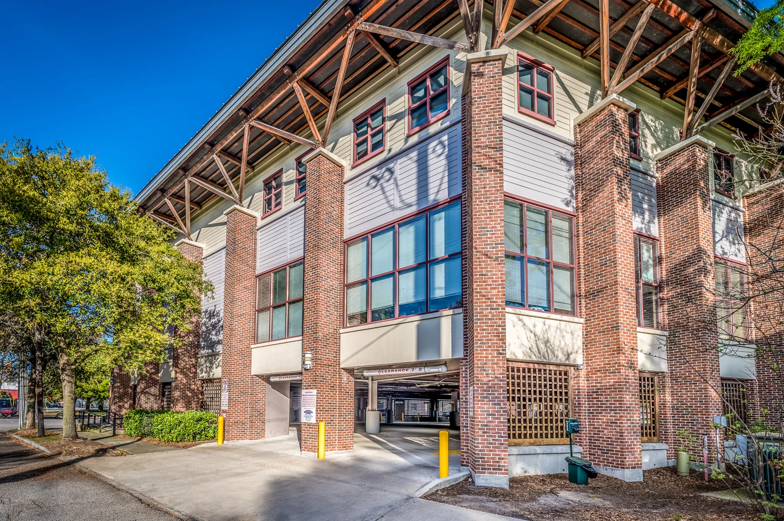 525 East Bay Street — Lease in Charleston, SC, photo 2 of 8