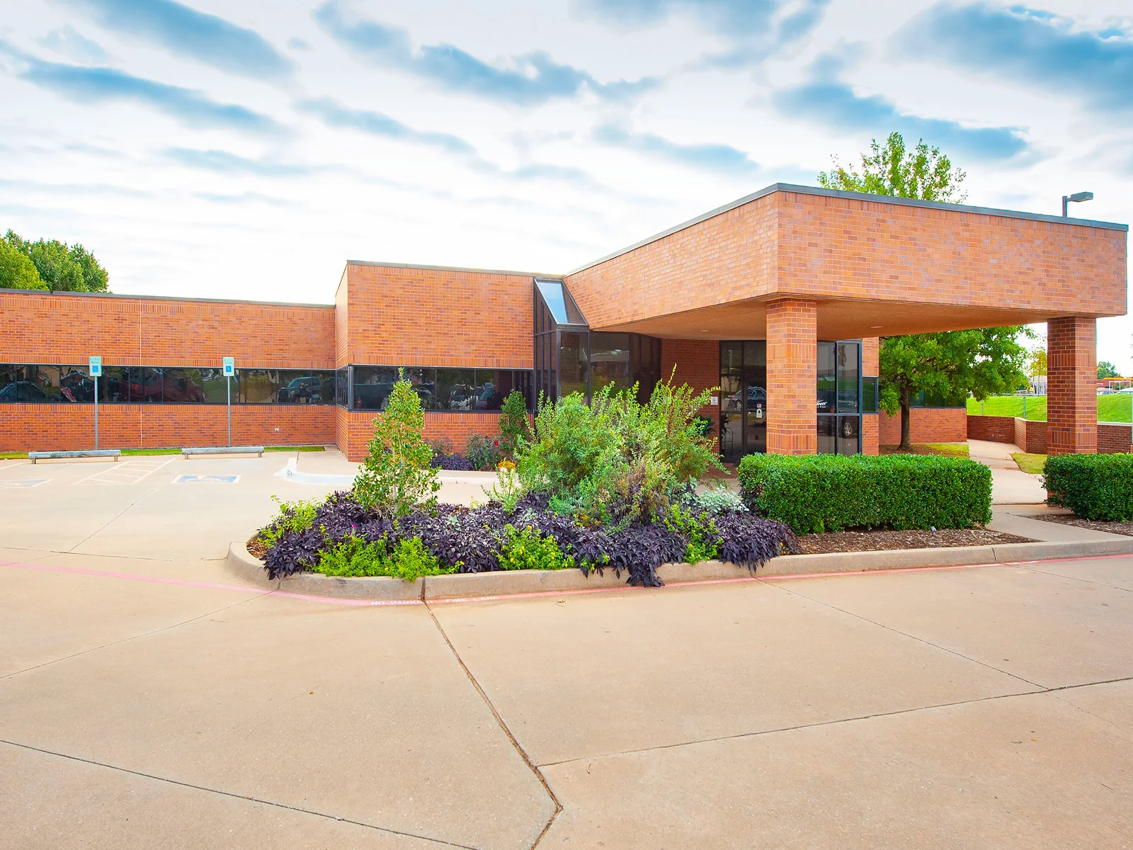 Medical Office Building — Sale in Midwest City, OK, photo 2 of 7