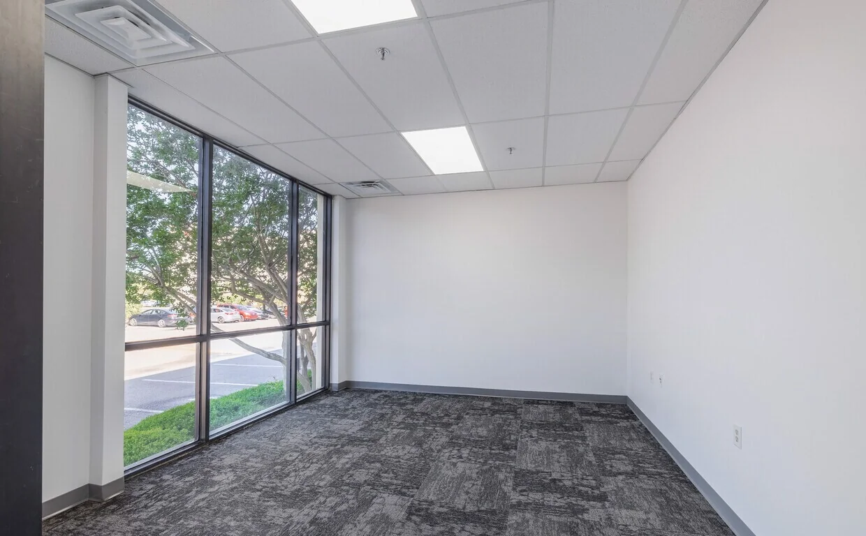 26 Commerce East — Lease in North Charleston, SC, photo 3 of 8