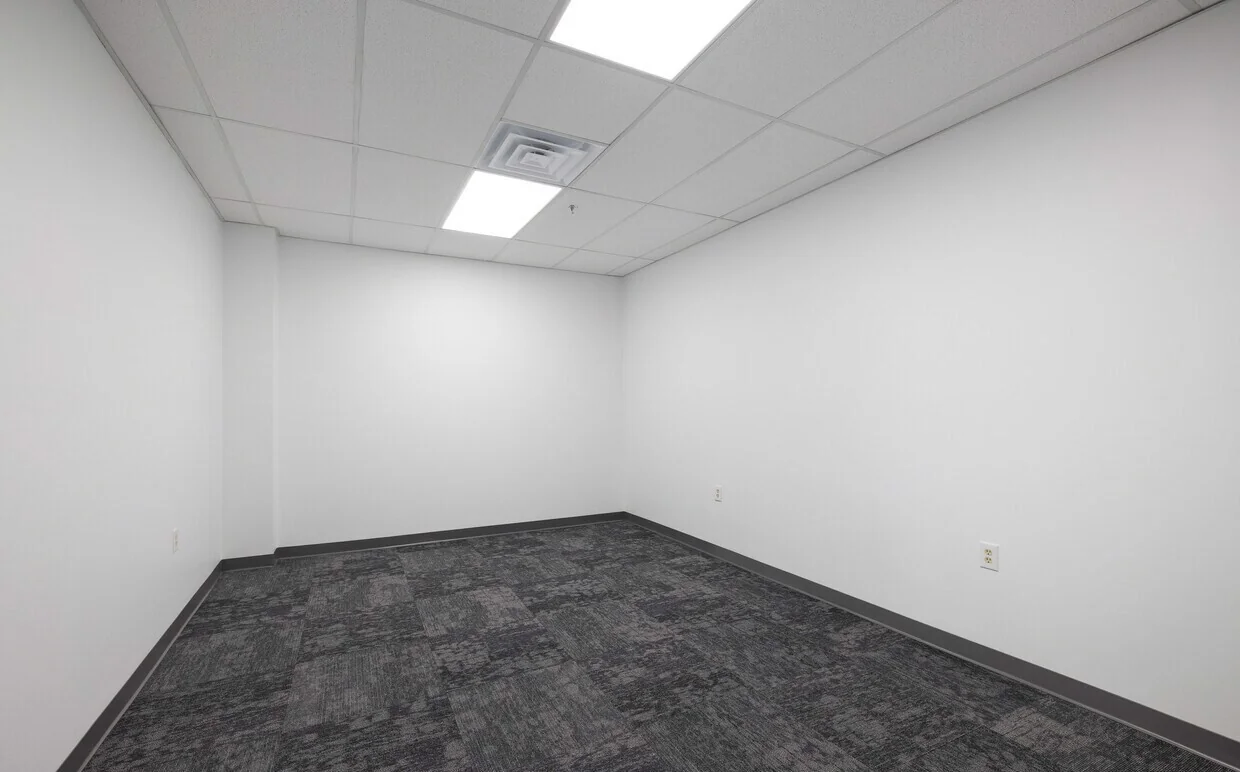 26 Commerce East — Lease in North Charleston, SC, photo 5 of 8