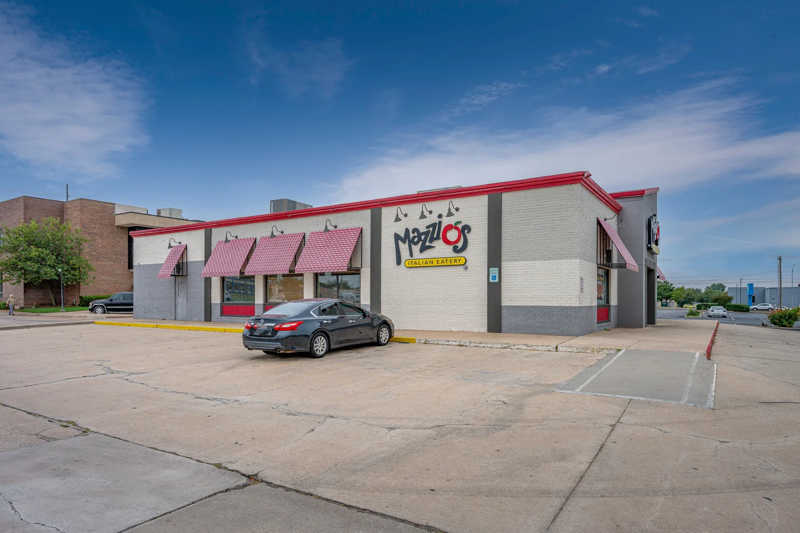 Gateway Plaza Shopping Center — Sale in Midwest City, OK, photo 7 of 8