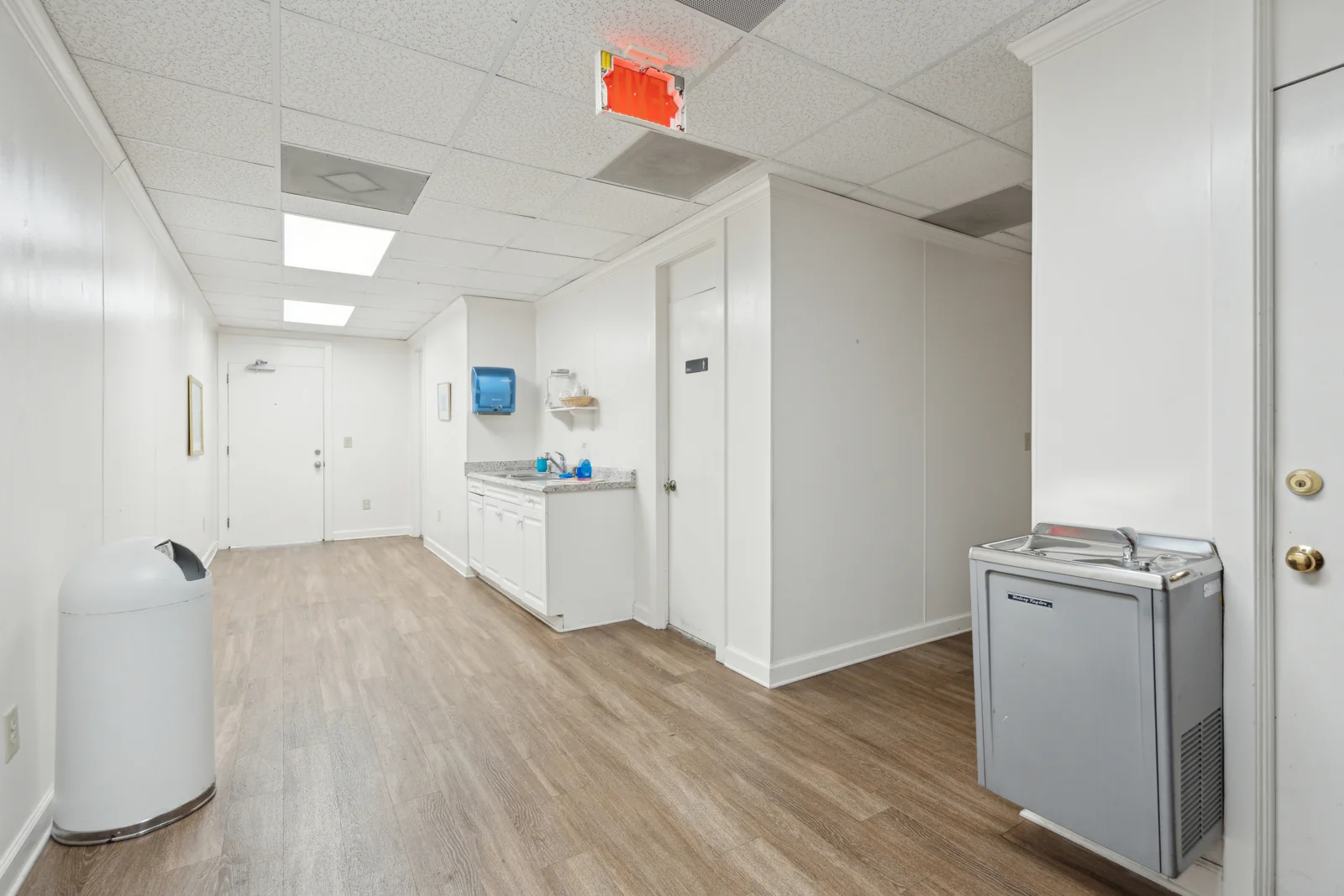 5418 Rivers Avenue Suite B — Lease in North Charleston, SC, photo 5 of 6