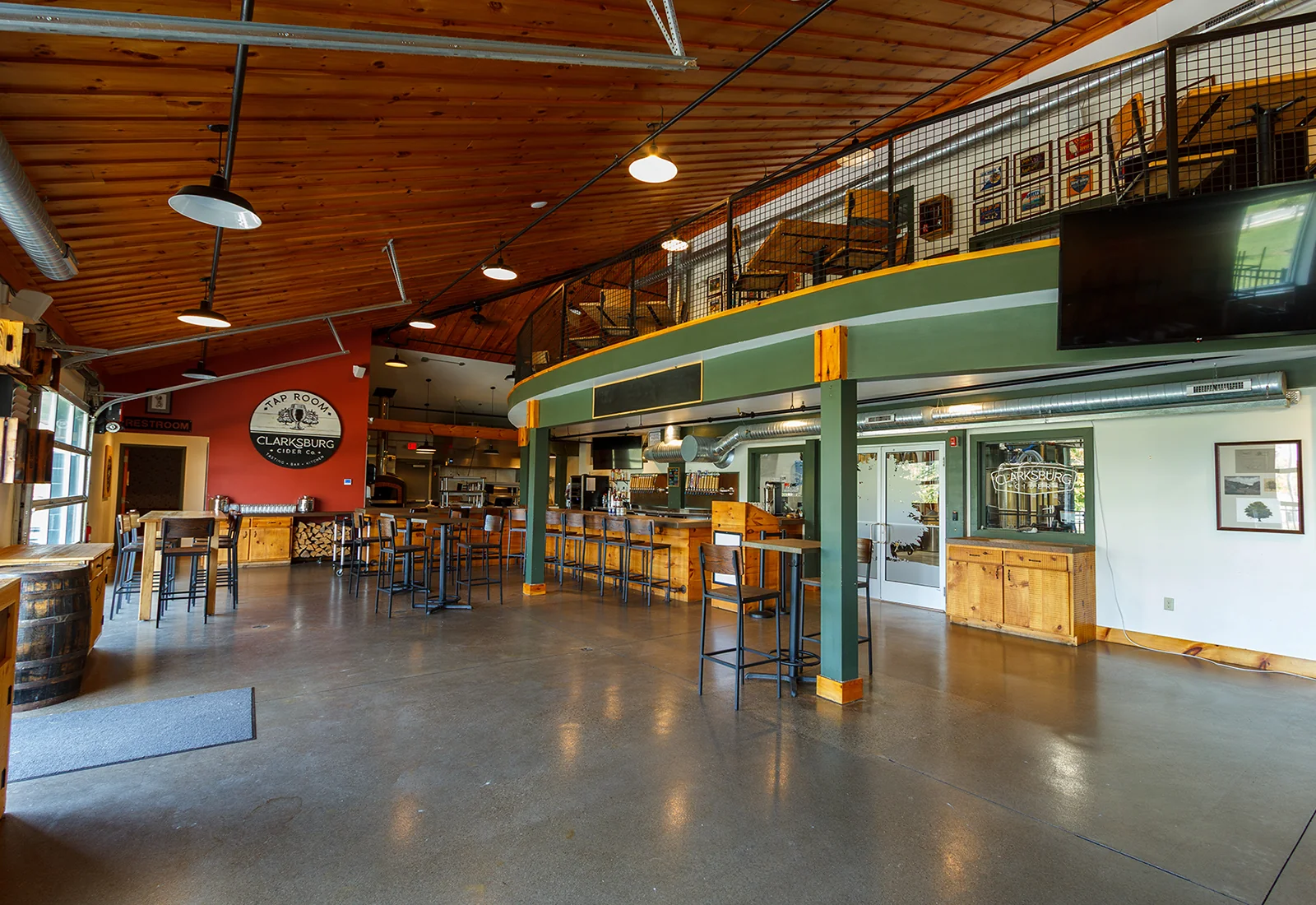 Retail in Lancaster, NY - photo 3 - Lancaster, NY