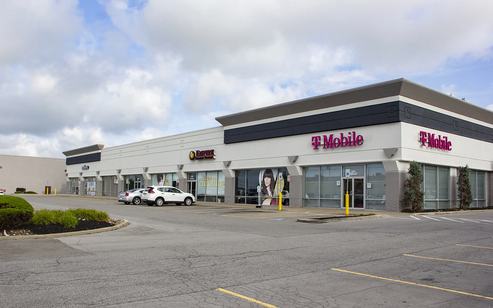 Walden Place — Lease in Cheektowaga, NY, photo 3 of 3
