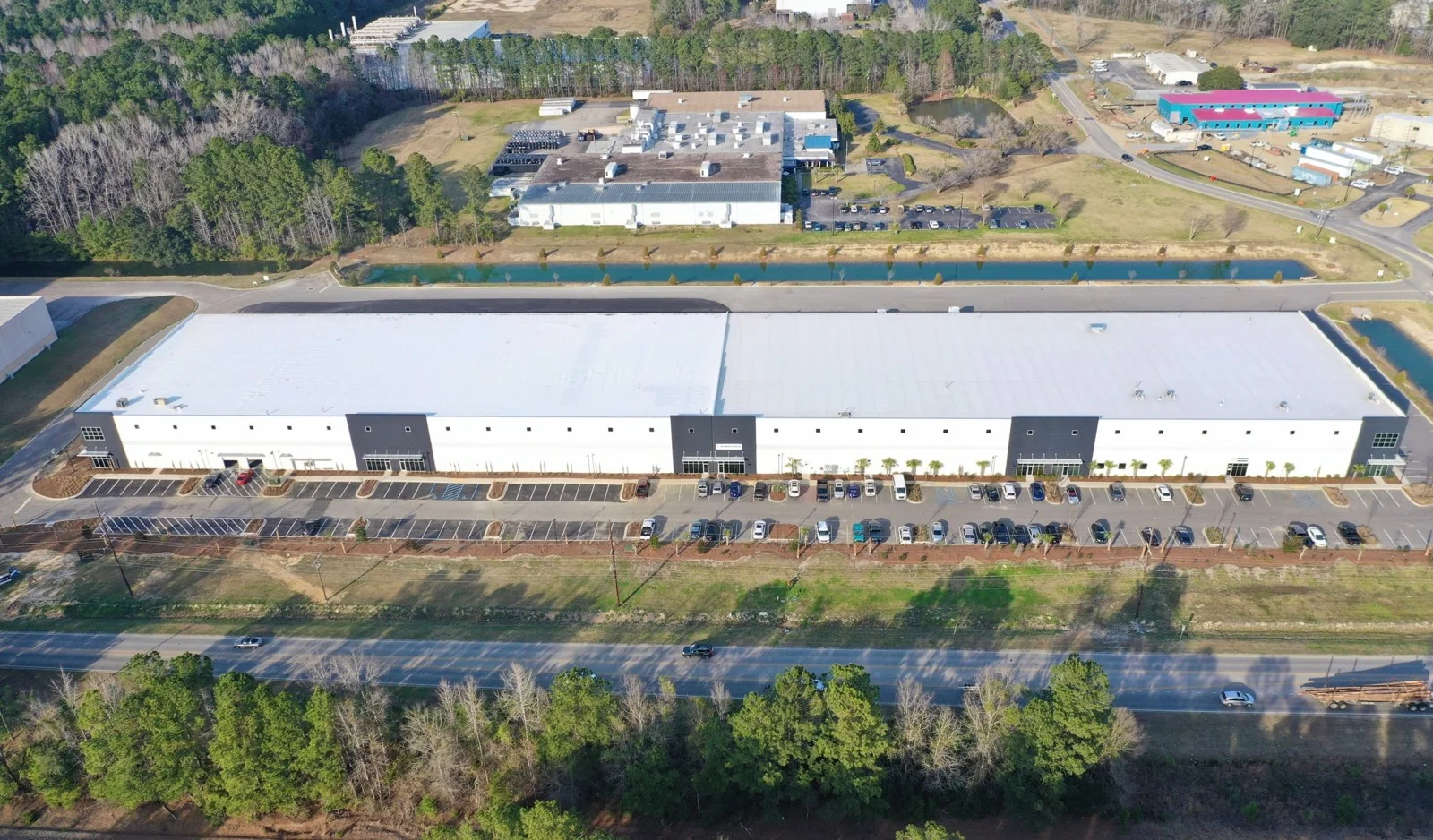 Eastport Commerce Center — Lease in Summerville, SC, photo 1 of 8