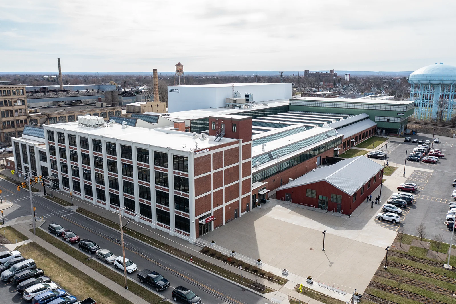 Retail in Buffalo, NY — Lease in Buffalo, NY, photo 4 of 8