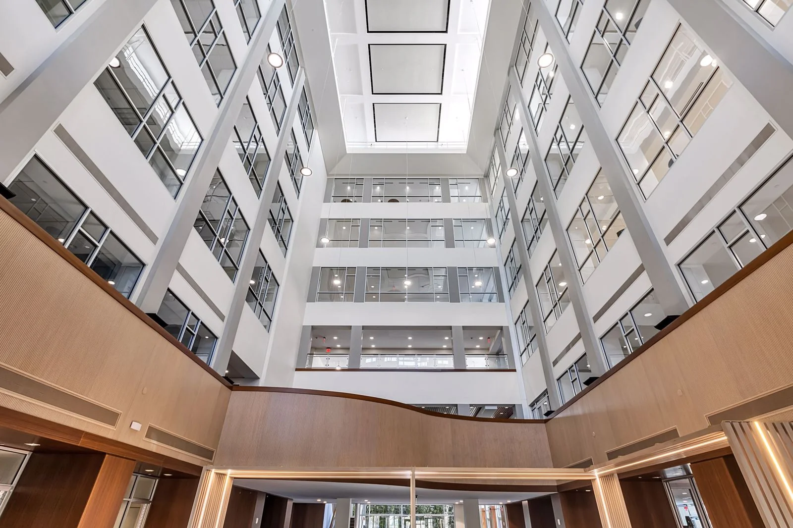 Genesee Towers — Lease in Buffalo, NY, photo 3 of 8