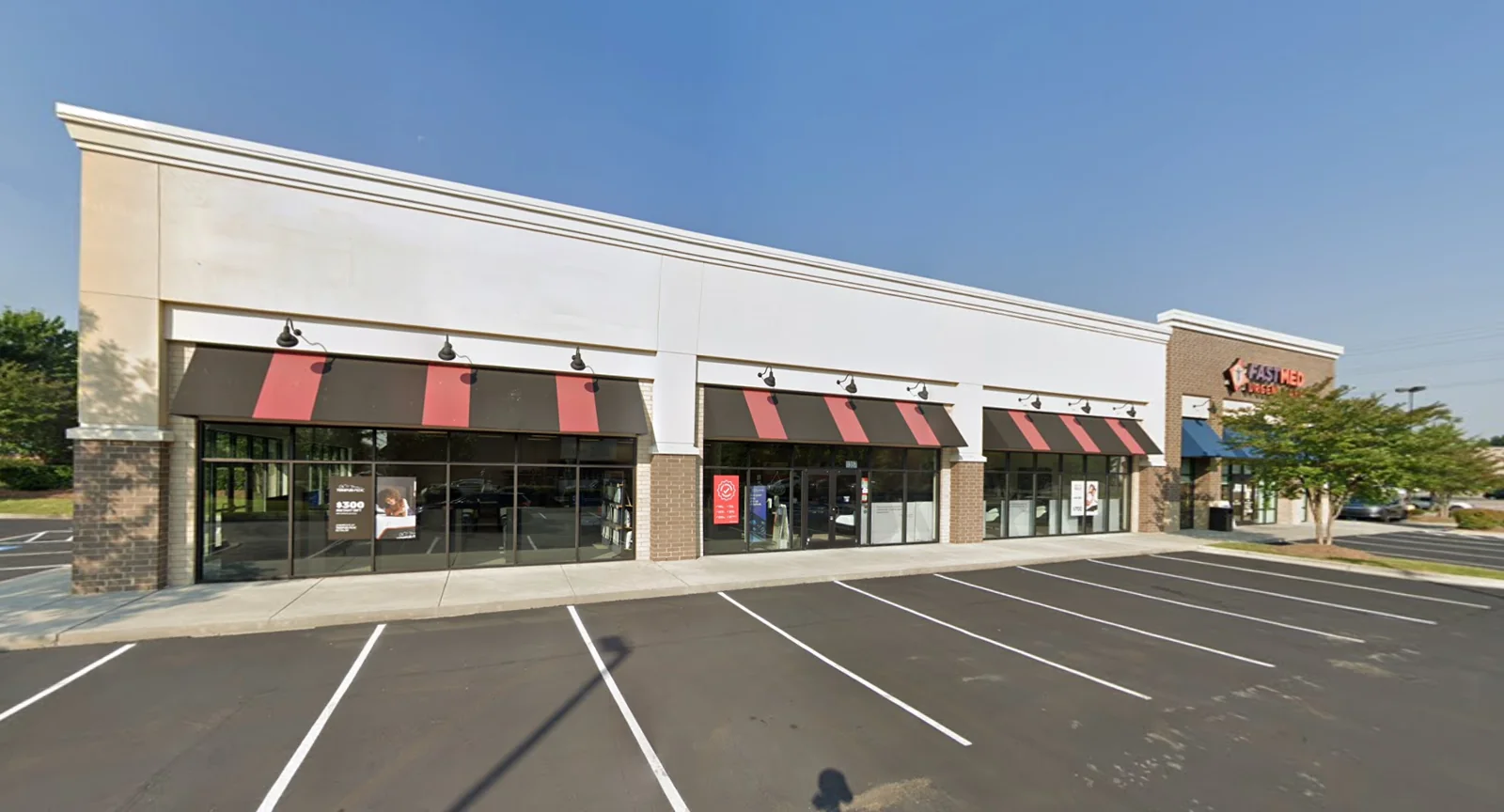 Retail in Salisbury, NC — Lease in Salisbury, NC, photo 2 of 5