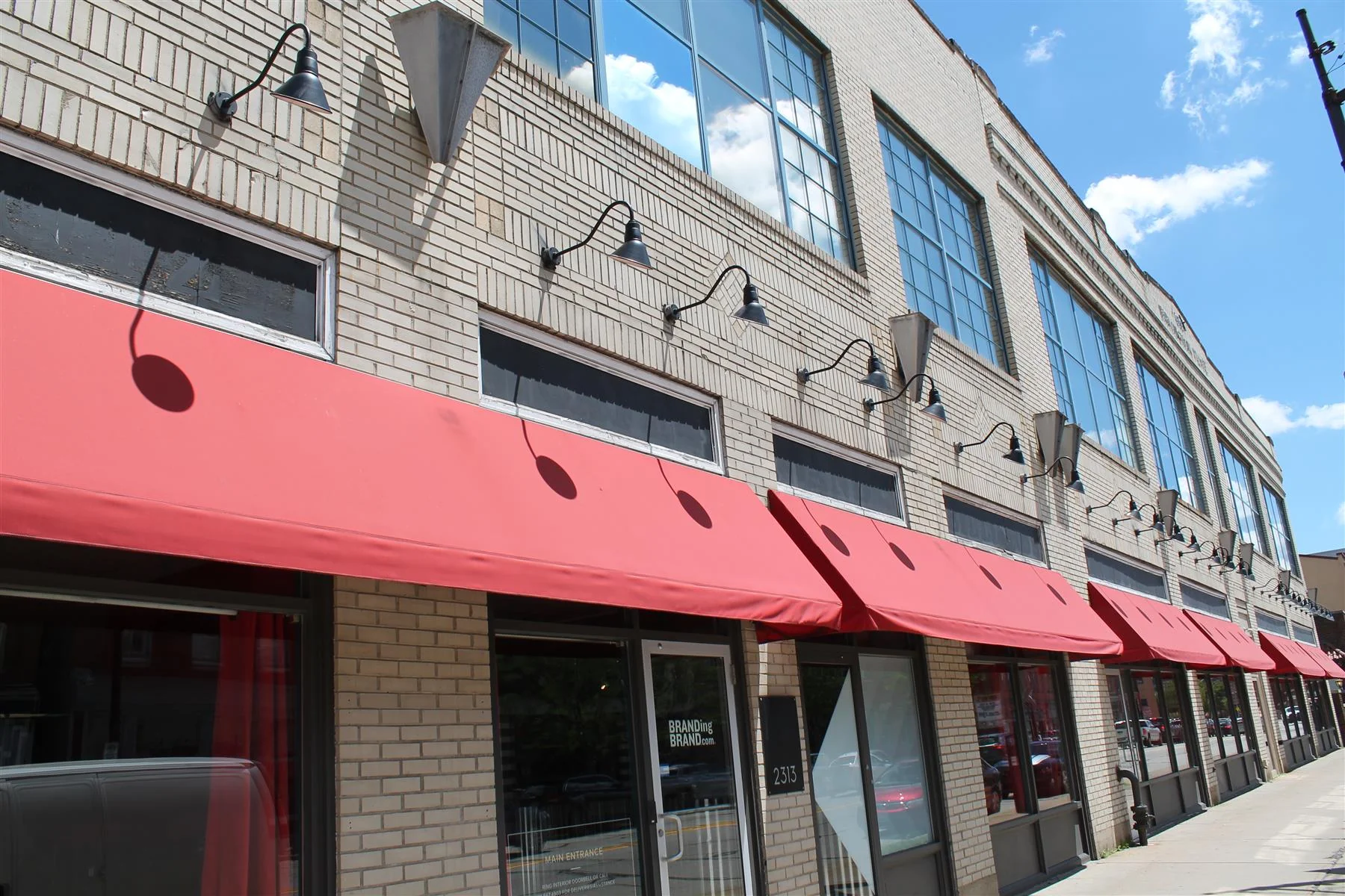Office in Pittsburgh, PA - photo 2 - Pittsburgh, PA