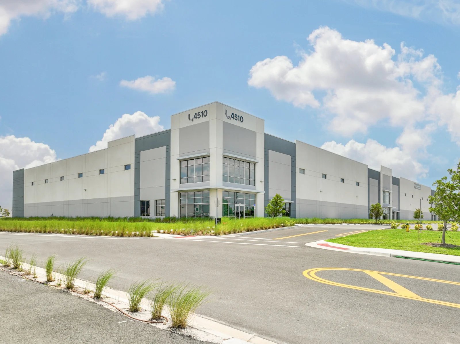Mahogany Pointe Logistics Park - photo 1 - Orlando, FL