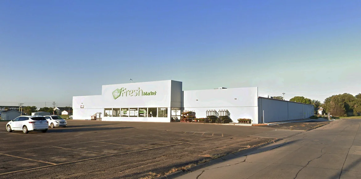 Retail in Lexington, NE — Sale in Lexington, NE, photo 1 of 3