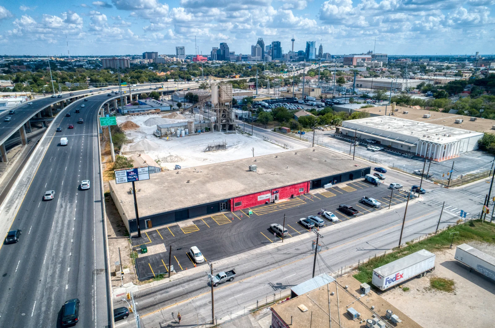 1350 N Colorado — Sale in San Antonio, TX, photo 4 of 8