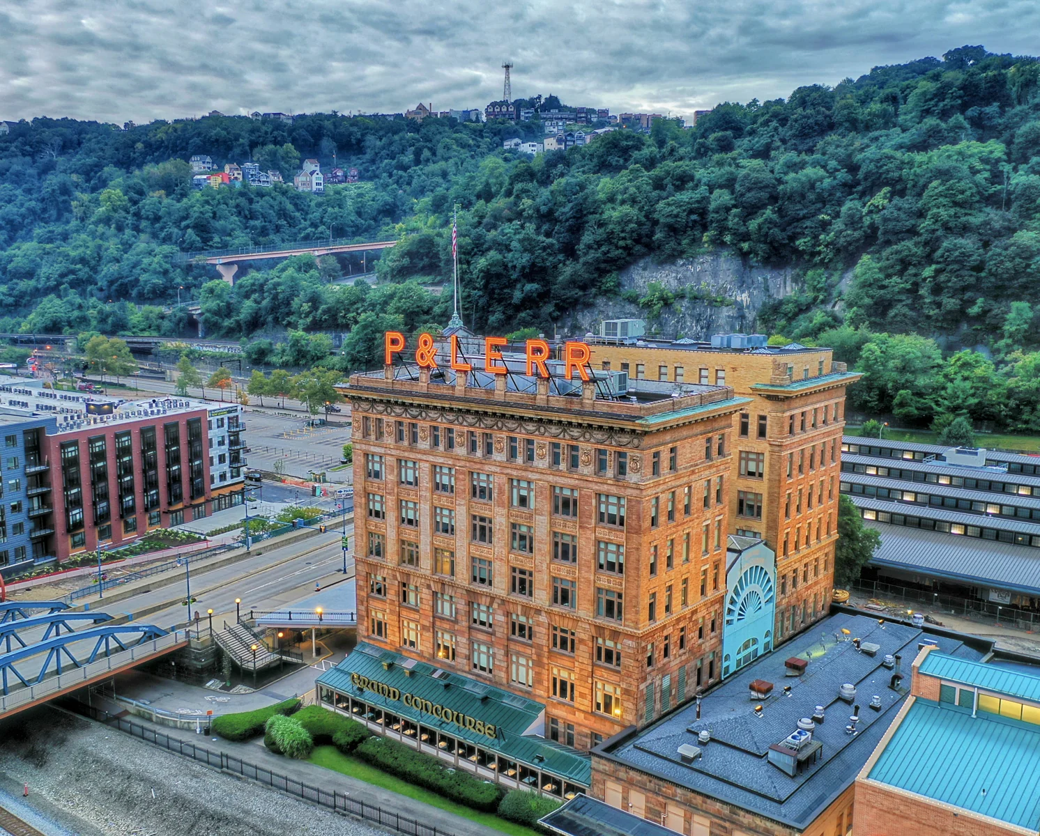 Landmarks Building - photo 2 - Pittsburgh, PA