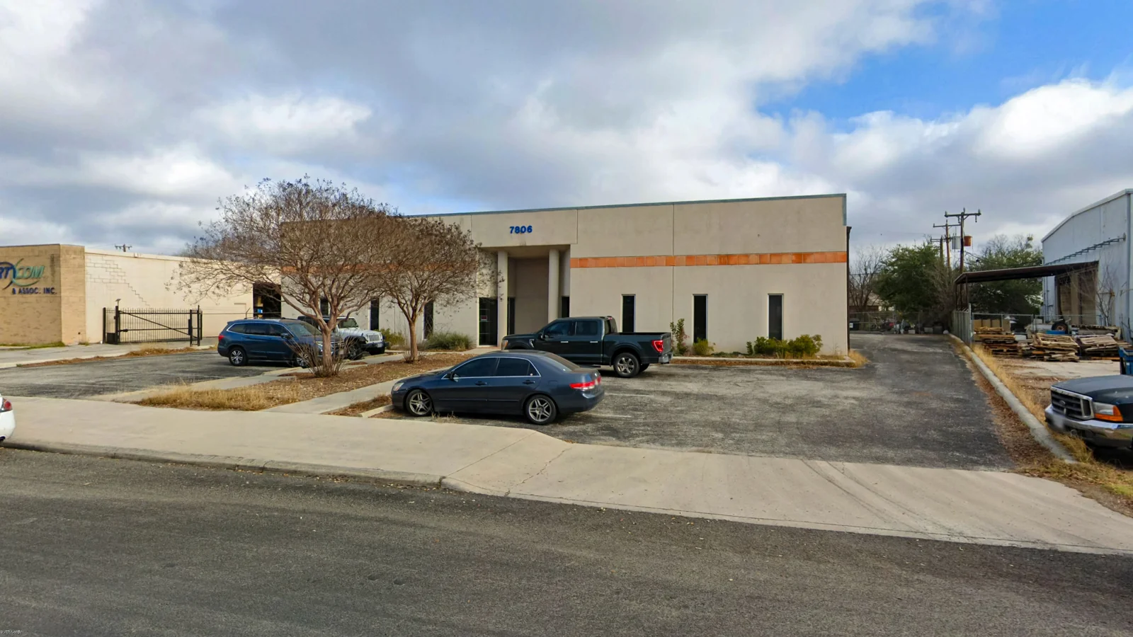7806 Fortune Drive