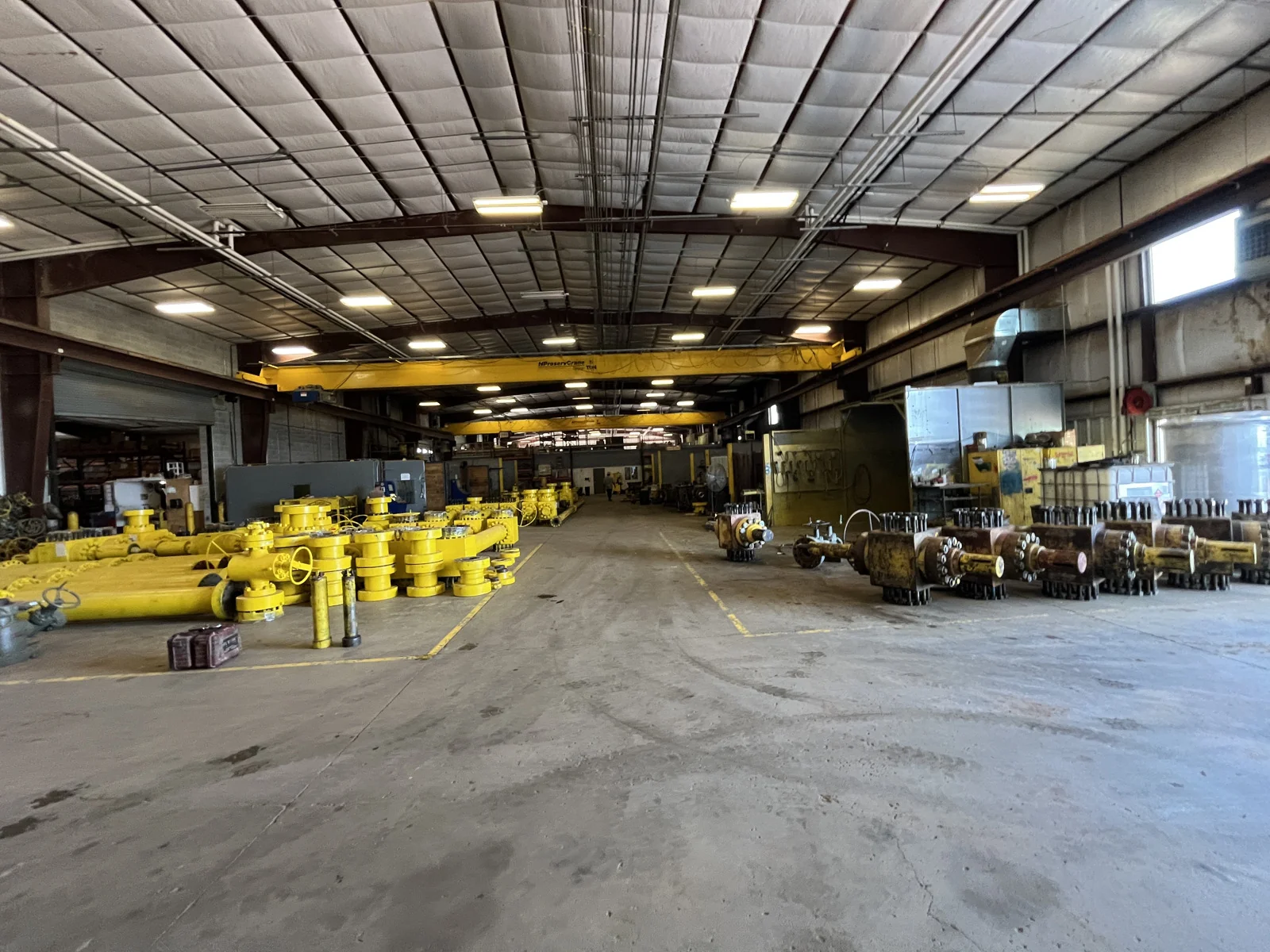 45K SF Industrial Facility on 20+ Acres — Sale in Watford City, ND, photo 2 of 8