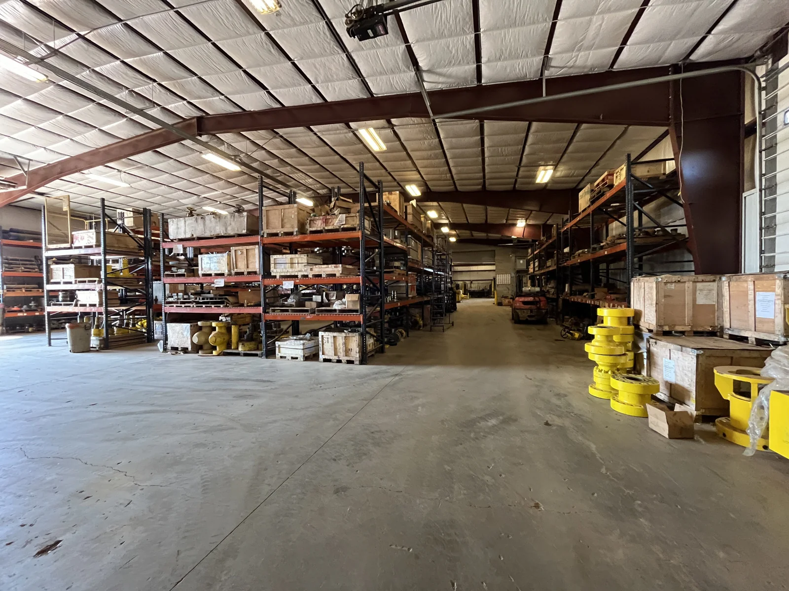 45K SF Industrial Facility on 20+ Acres — Sale in Watford City, ND, photo 4 of 8