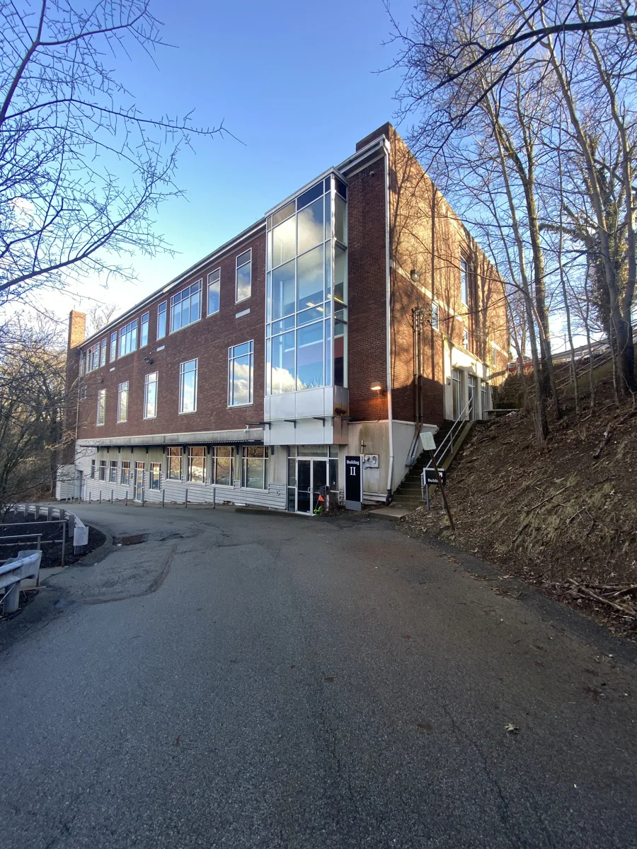 Office in Pittsburgh, PA - photo 2 - Pittsburgh, PA