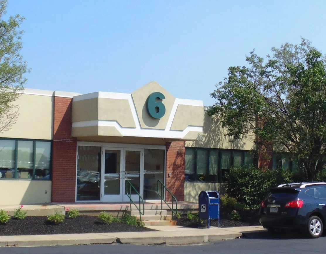Parkway Center - Building 6