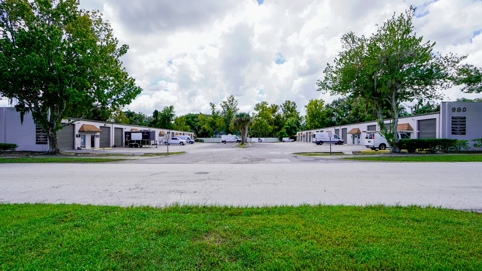 Rader Warehouses — Lease in Altamonte Springs, FL, photo 4 of 8