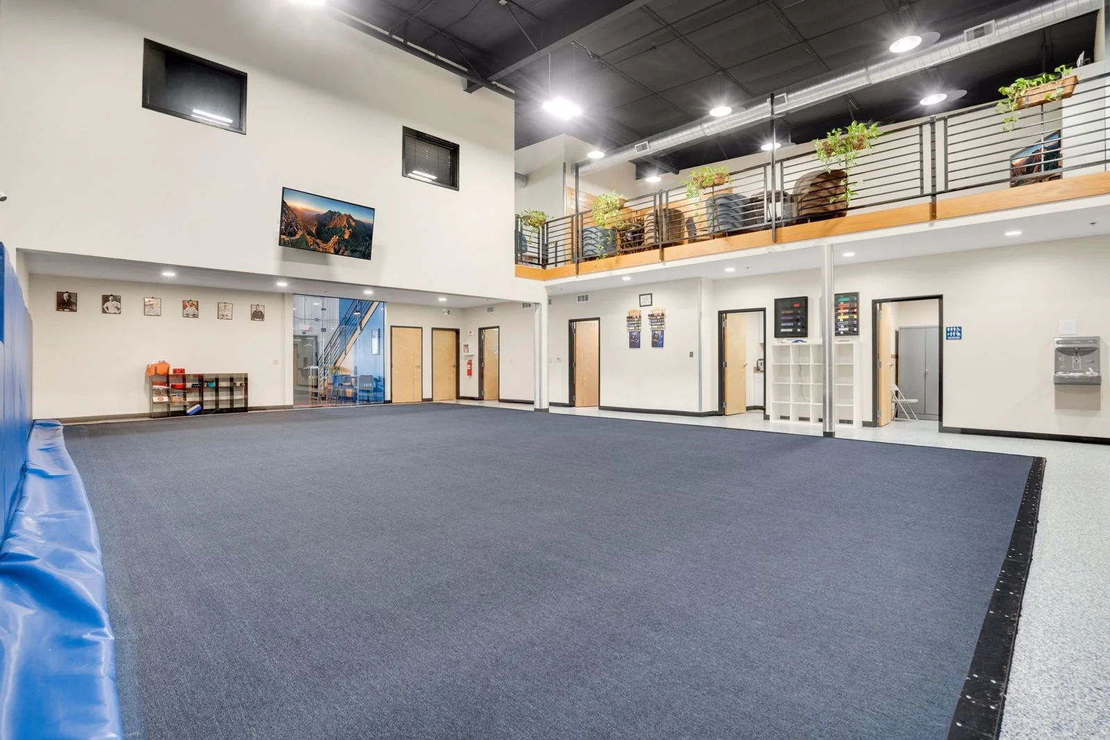 Office/Warehouse — Sale in Loveland, CO, photo 4 of 8
