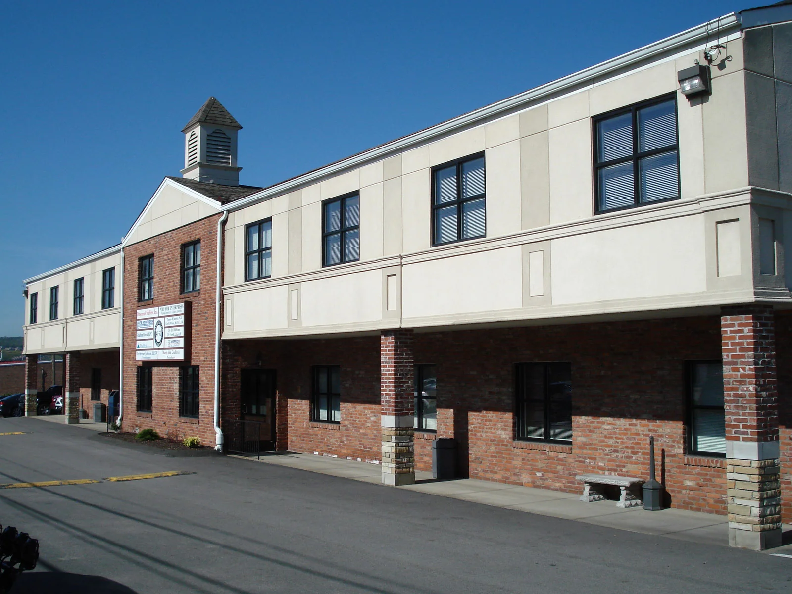 Washington Circle — Lease in Canonsburg, PA, photo 1 of 6