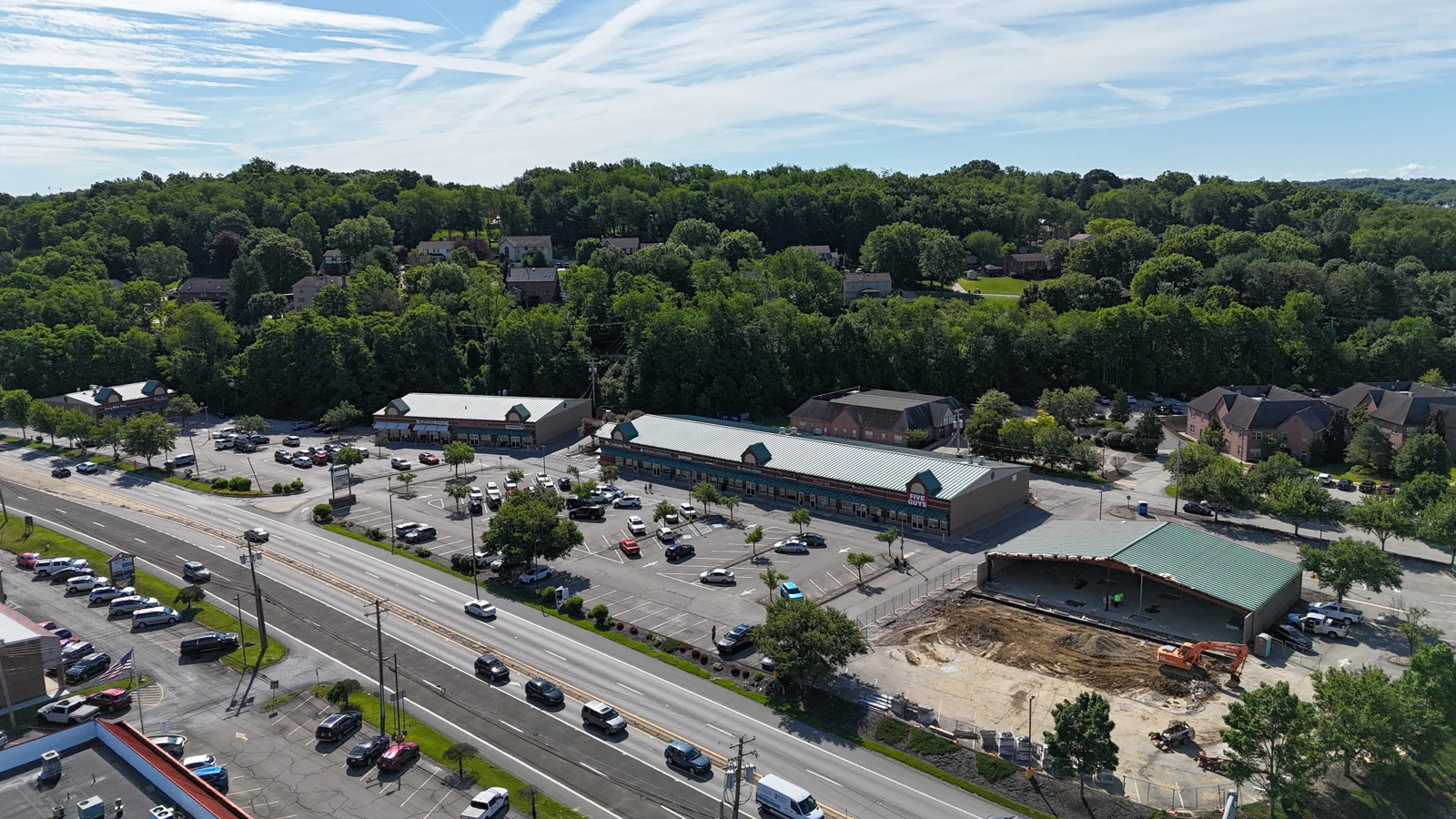 Waterdam Centre — Lease in Mcmurray, PA, photo 1 of 4
