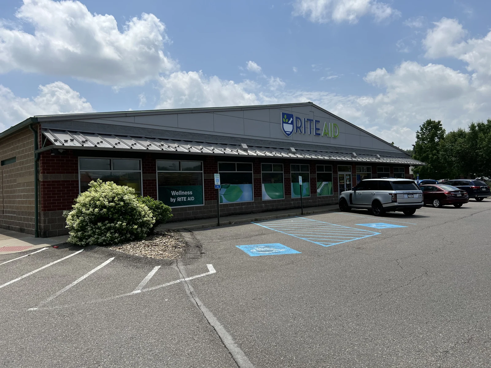 Waterdam Centre — Lease in Mcmurray, PA, photo 4 of 4